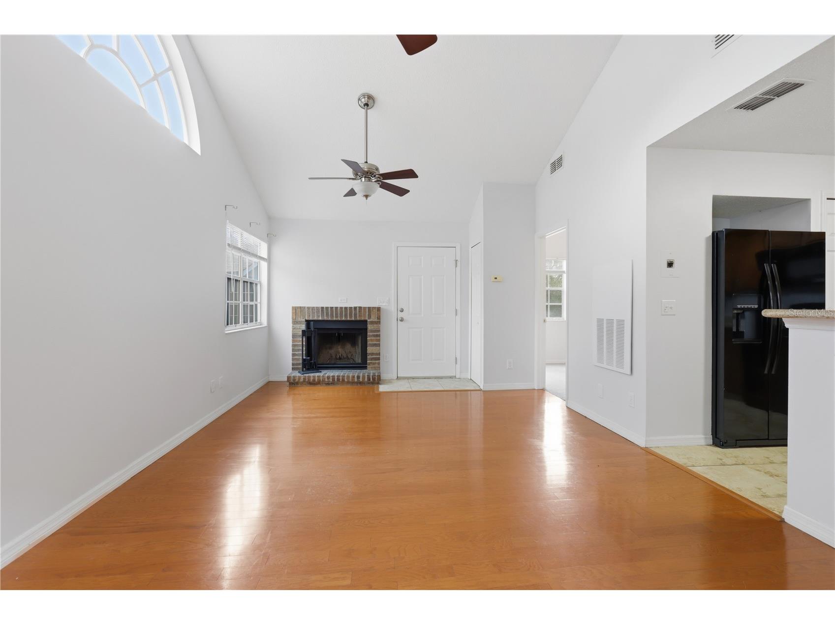949 Bird Bay Court #201 Lake Mary FL 32746 V4947335 image12