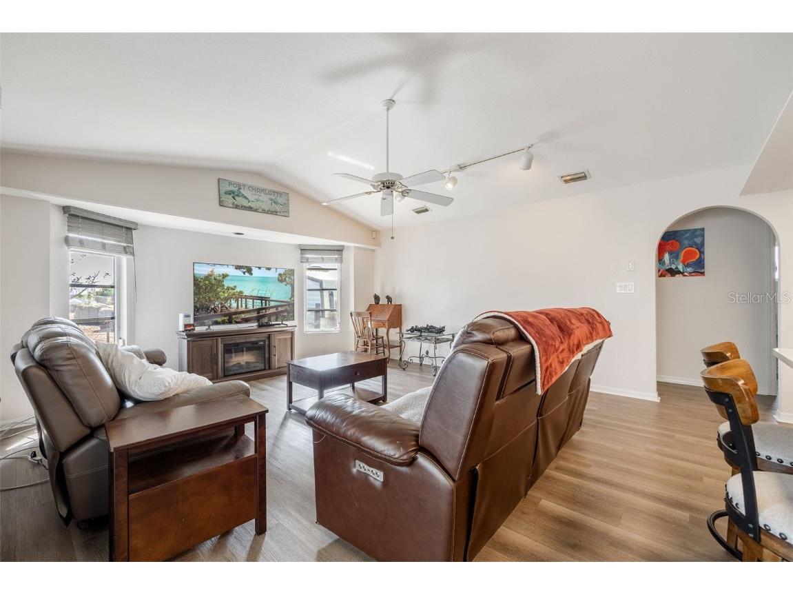 949 Chevy Chase Street Port Charlotte FL 33948 A4646092 image19