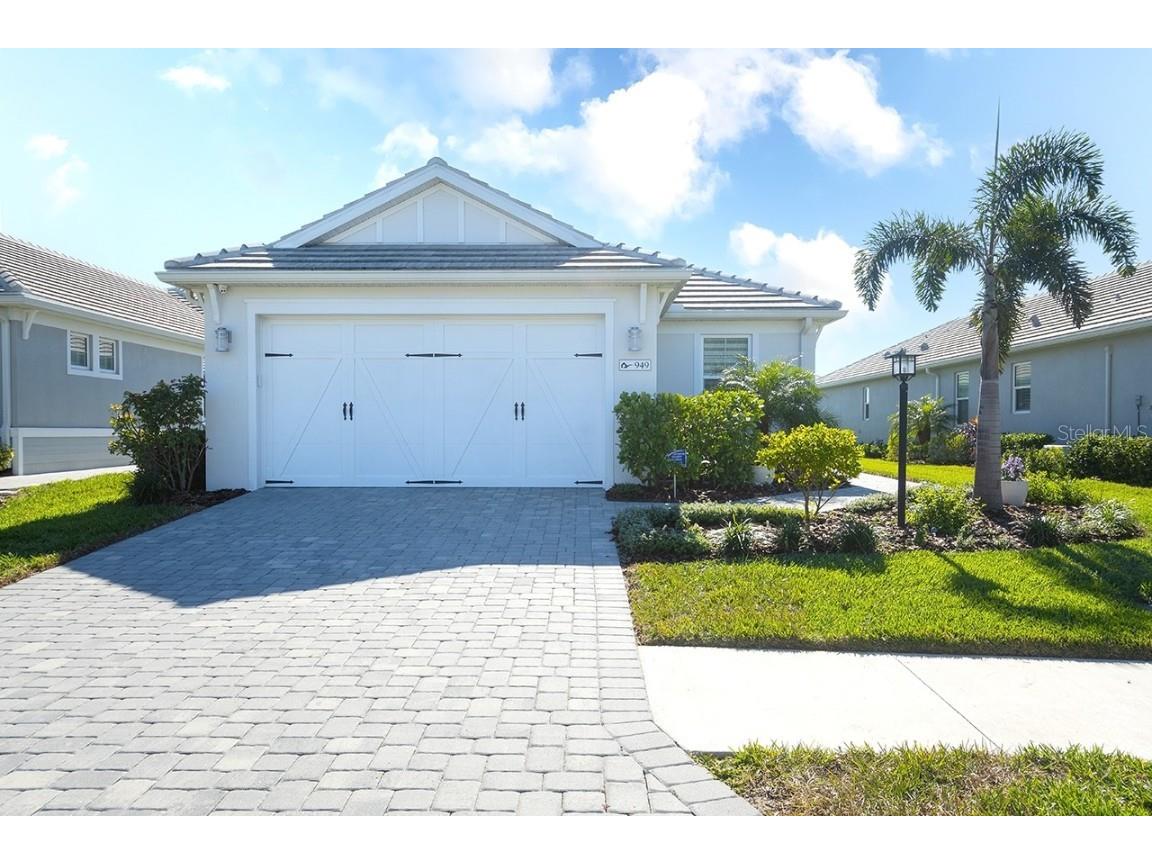 949 Crosswind Avenue Sarasota FL 34240 A4630230 image1