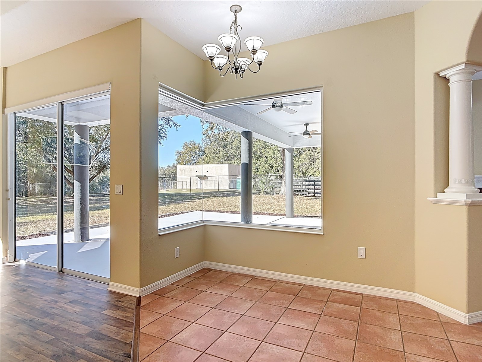949 Hawk Landing Fruitland Park FL 34731 TB8470983 image25