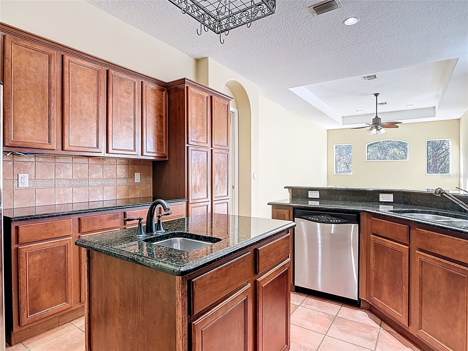 949 Hawk Landing Fruitland Park FL 34731 TB8470983 image32