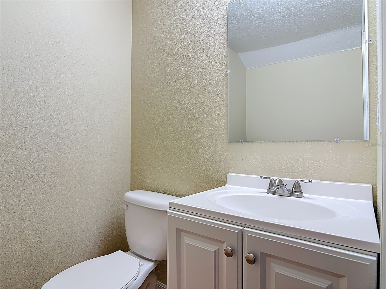 949 Hawk Landing Fruitland Park FL 34731 TB8470983 image62