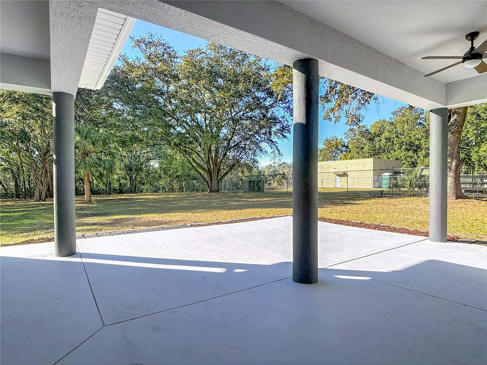 949 Hawk Landing Fruitland Park FL 34731 TB8470983 image65