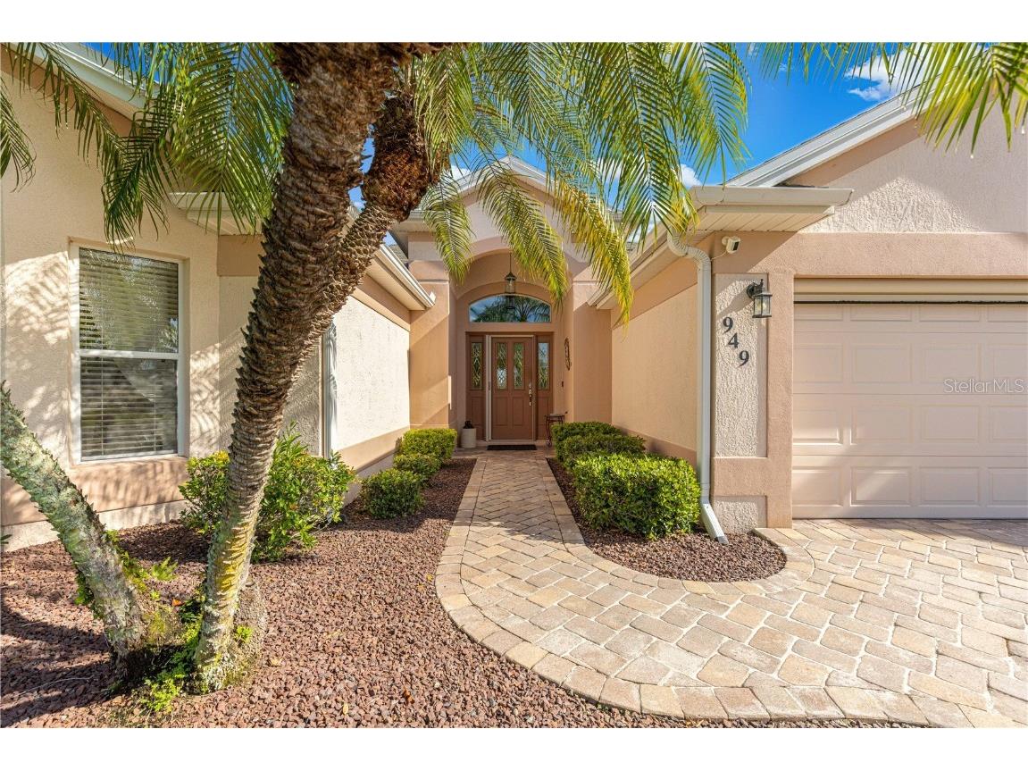 949 Isle Of Palms Path The Villages FL 32162 G5100660 image8