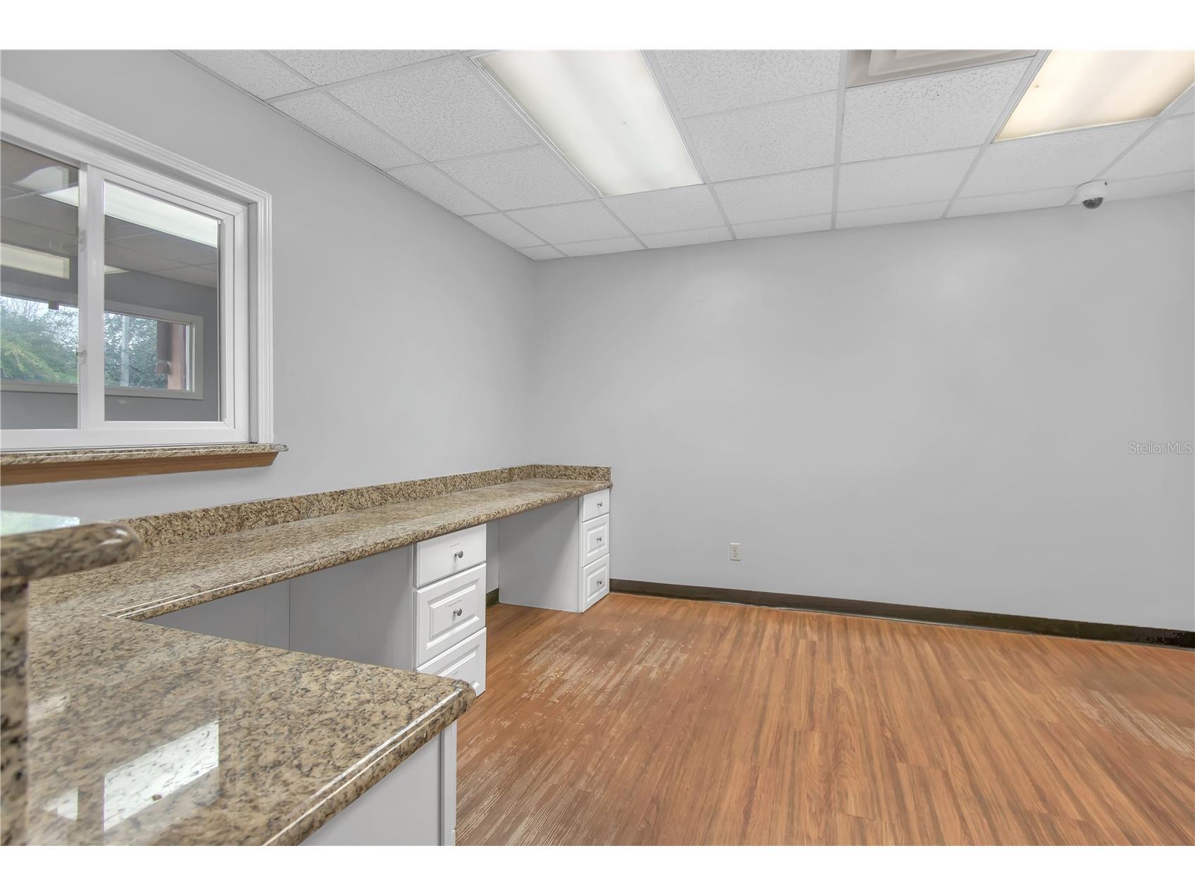 949 Lane Avenue S Jacksonville FL 32205 GC536640 image4