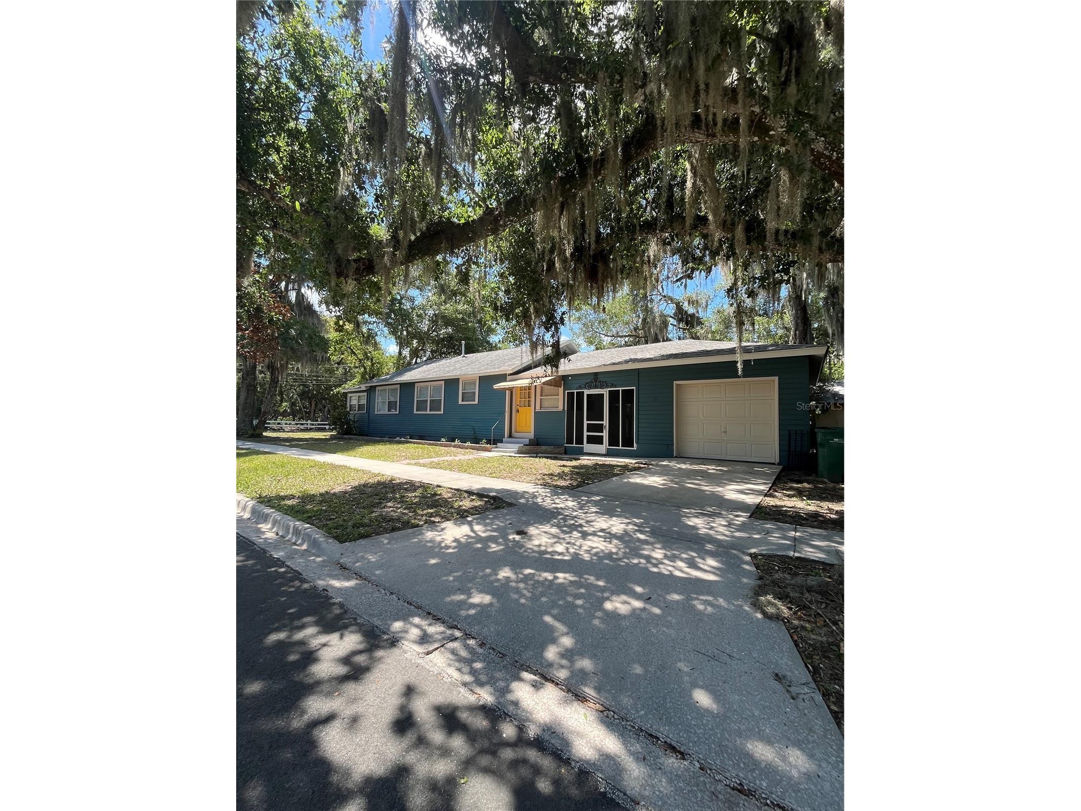 949 N Grandview Street Mount Dora FL 32757 G5113689 image2