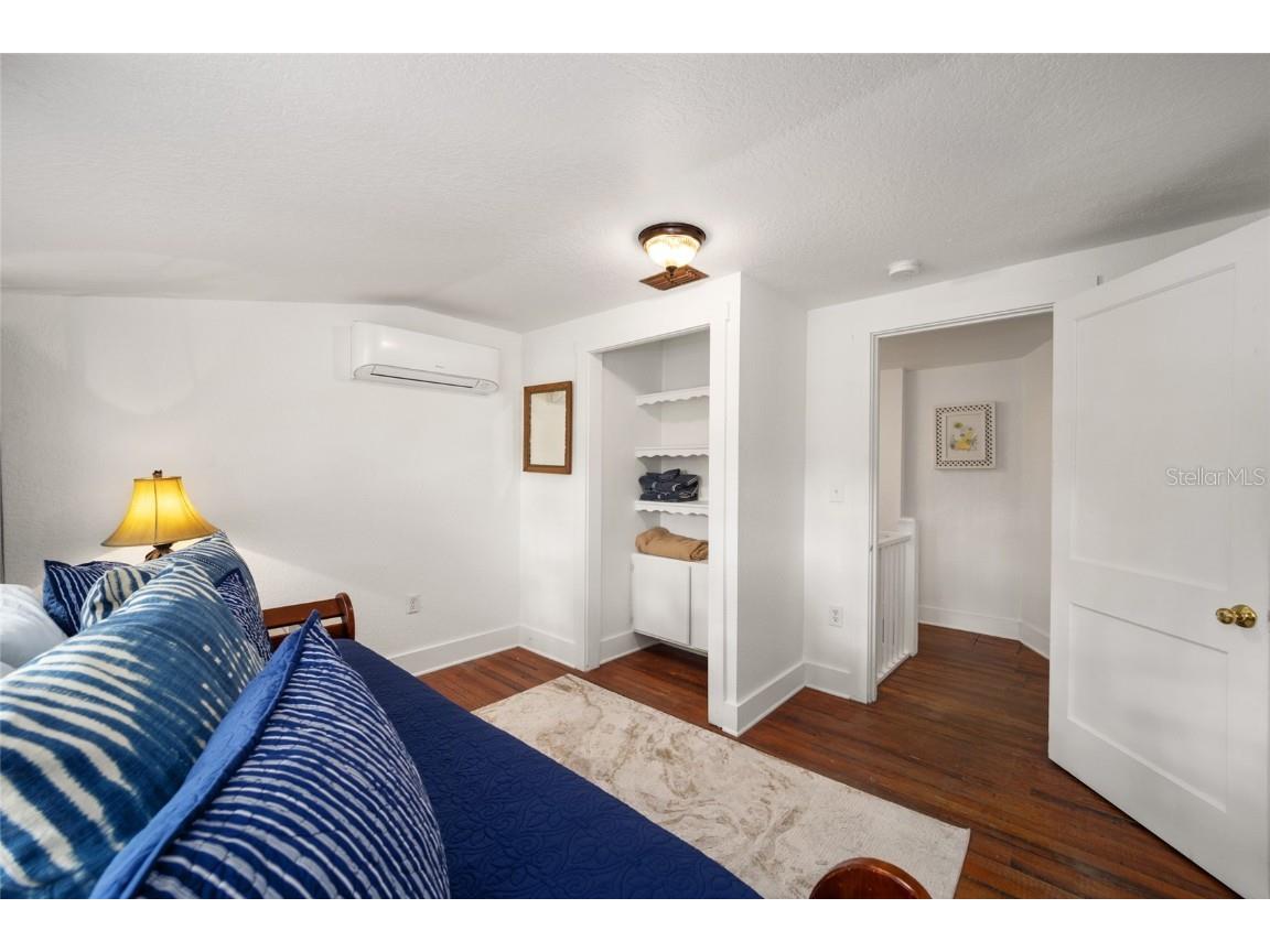 949 NE 4th Ocala FL 34470 OM713229 image22