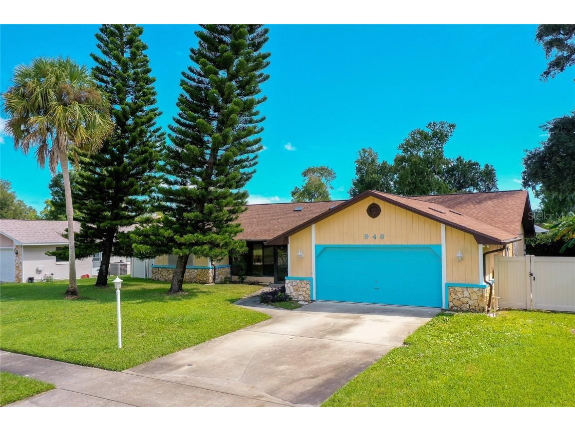 949 Tall Pine Drive Port Orange FL 32127 V4940674 image1