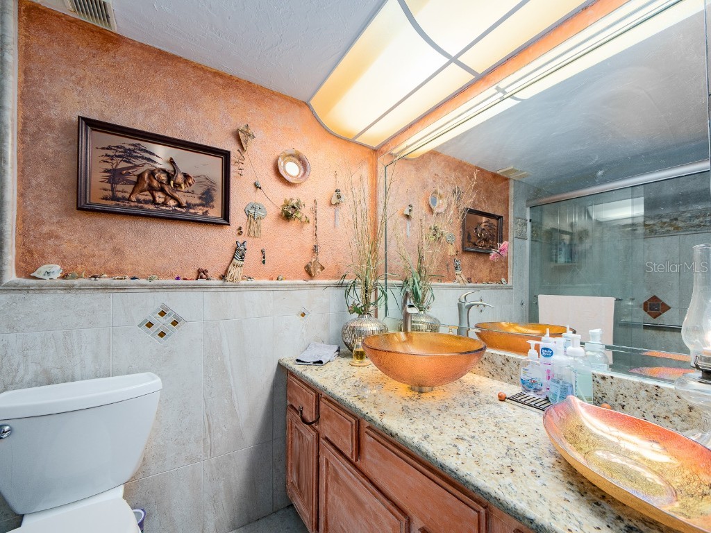 9490 Harbor Greens Way #305 Seminole FL 33776 TB8441907 image11