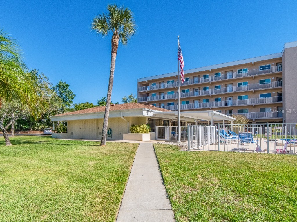 9490 Harbor Greens Way #305 Seminole FL 33776 TB8441907 image29