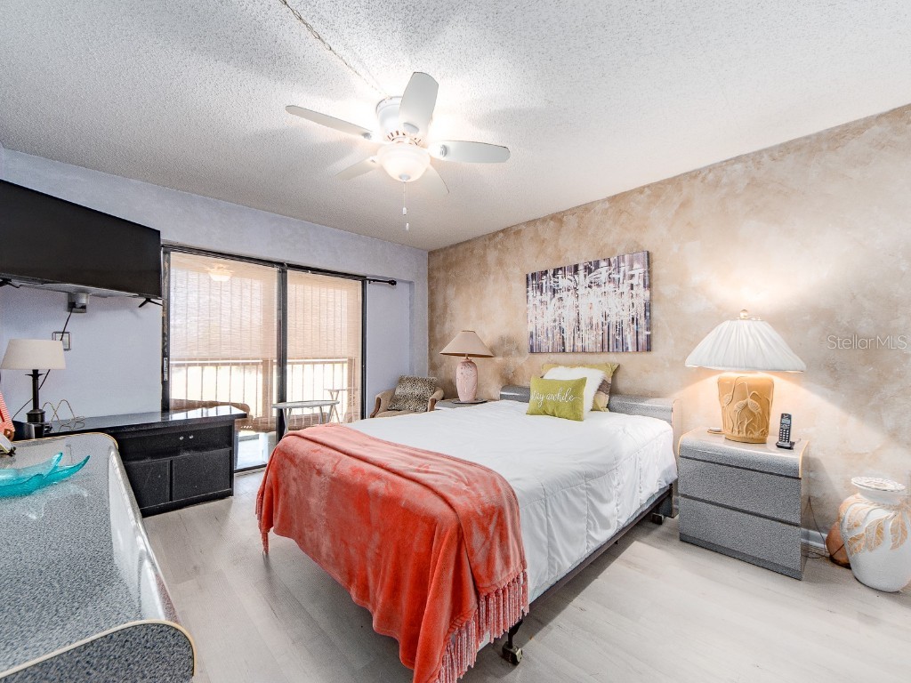 9490 Harbor Greens Way #305 Seminole FL 33776 TB8441907 image3