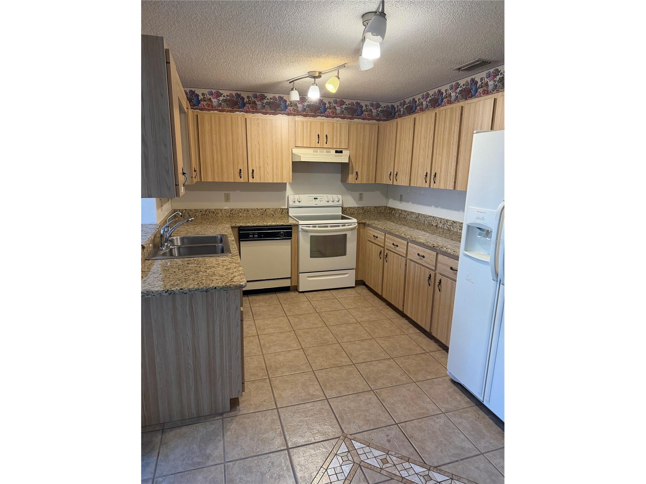 9490 SW 85th Avenue #A Ocala FL 34481 OM715388 image6