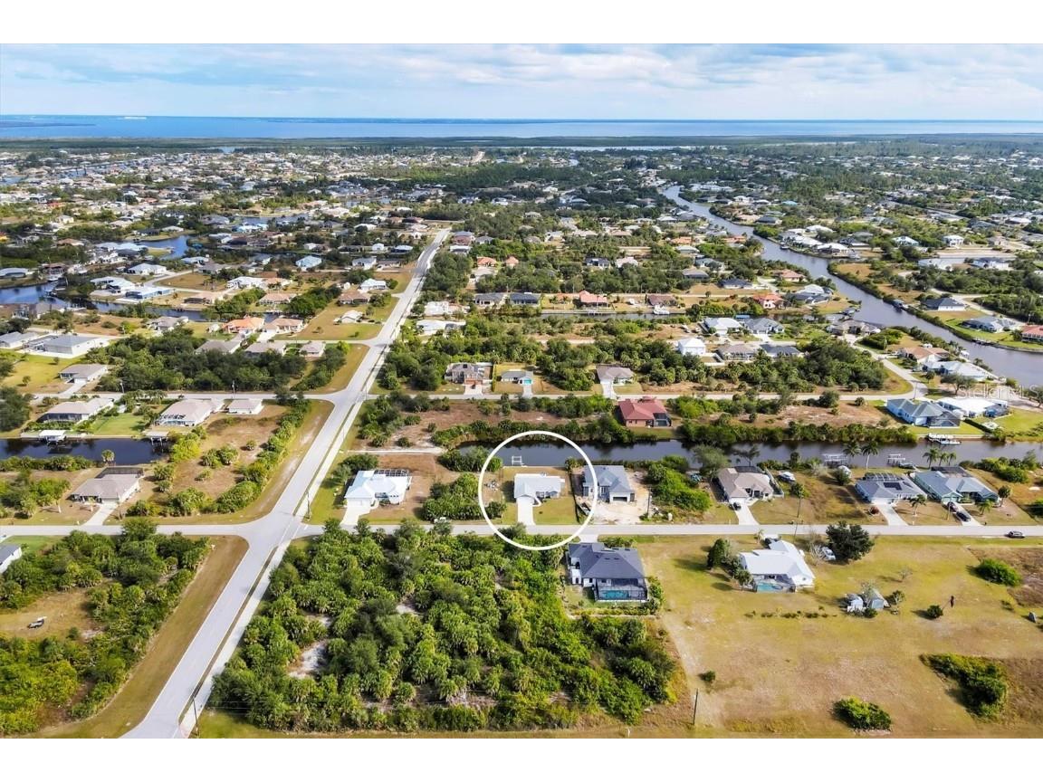 9492 Galaxie Circle Port Charlotte FL 33981 - NASTRAND WATERWAY D6144928 image35