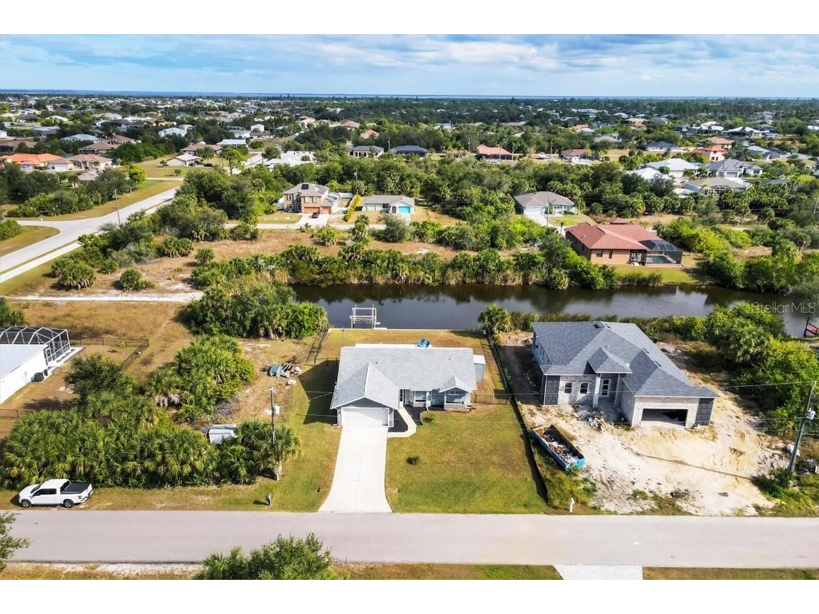 9492 Galaxie Circle Port Charlotte FL 33981 - NASTRAND WATERWAY D6144928 image37