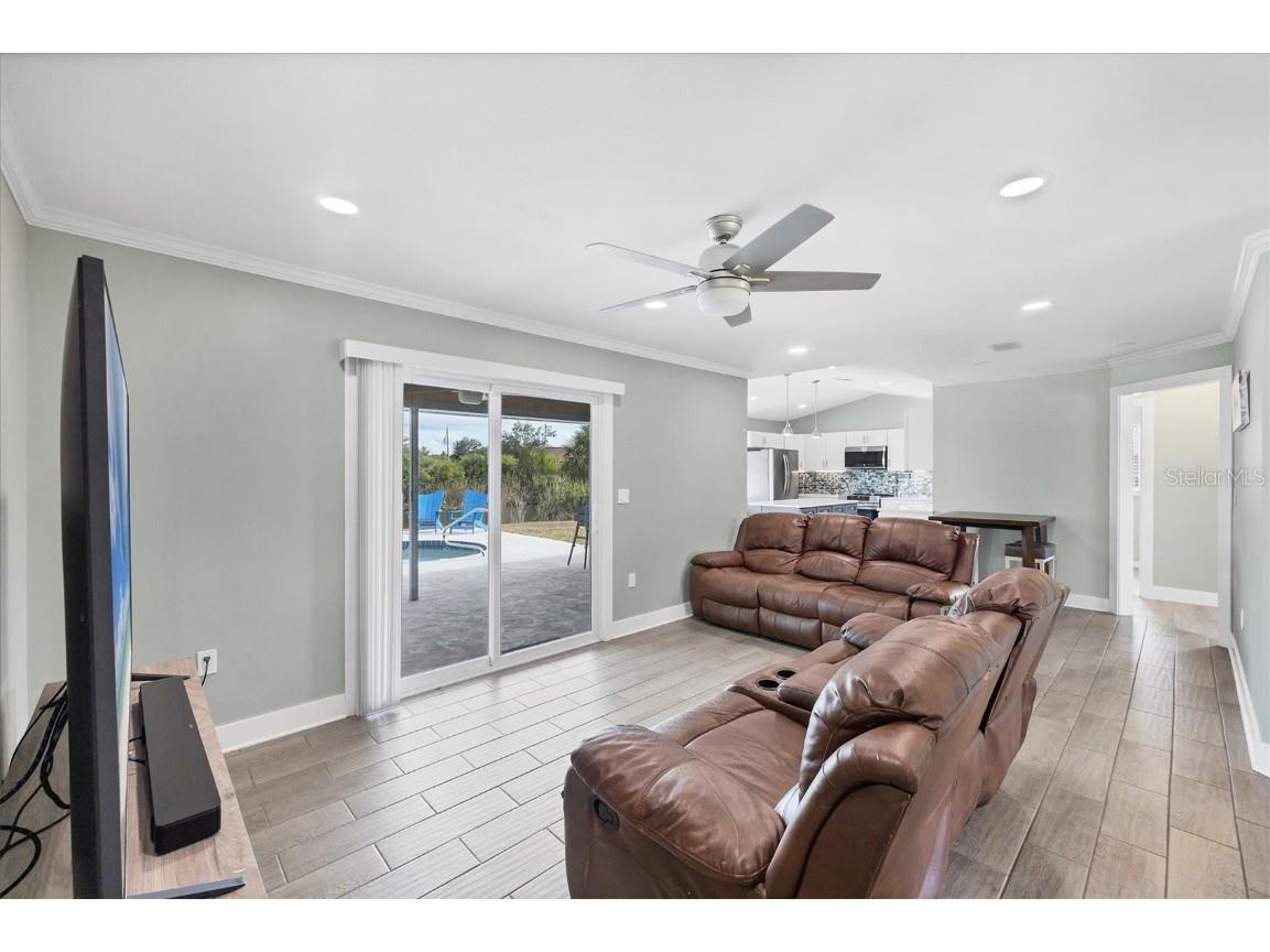 9492 Galaxie Circle Port Charlotte FL 33981 - NASTRAND WATERWAY D6144928 image6