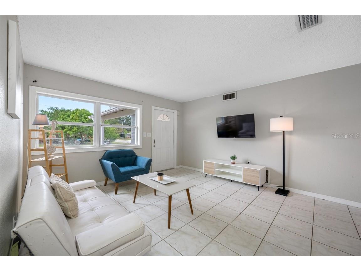 9493 55th Street N Pinellas Park FL 33782 TB8448361 image15