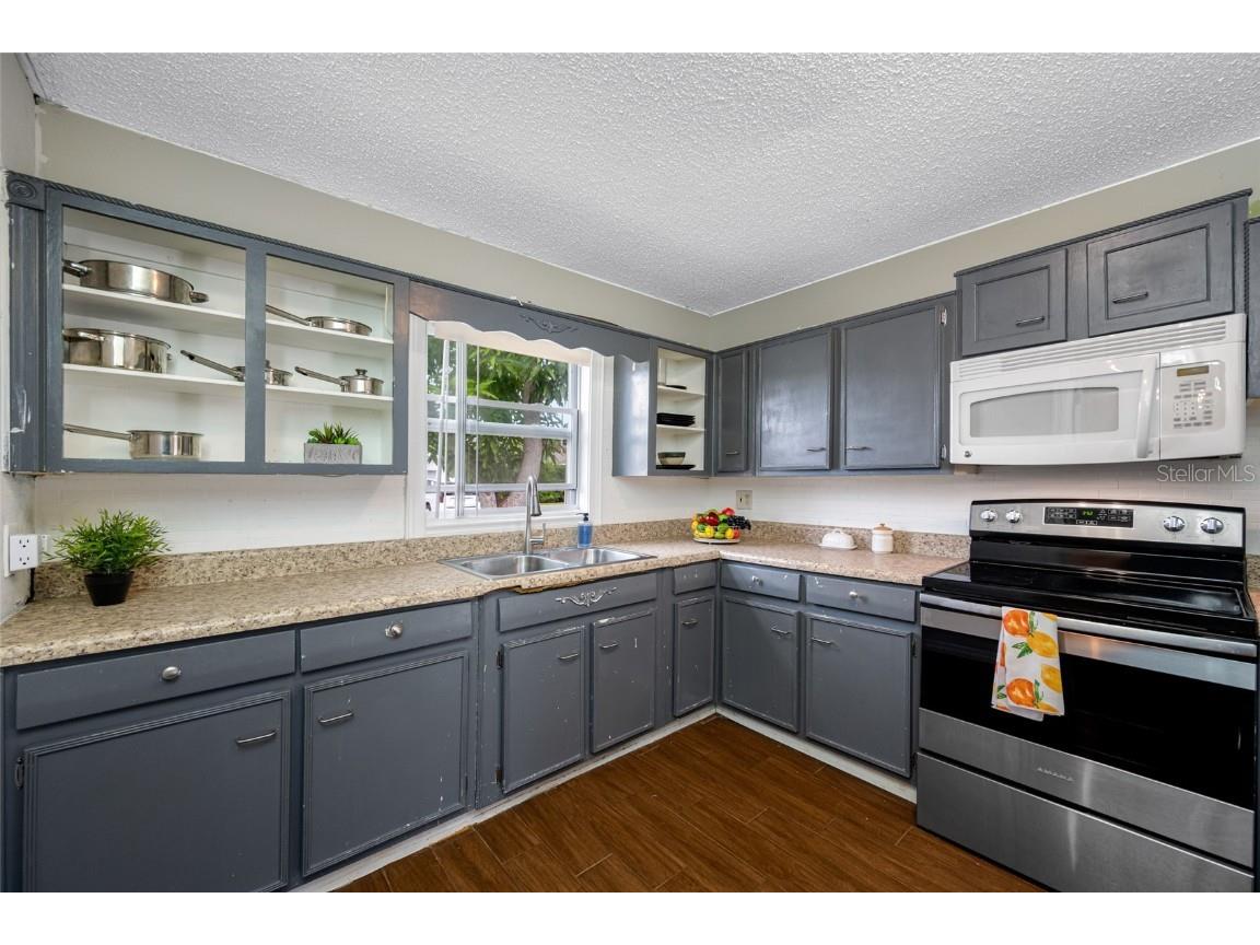 9493 55th Street N Pinellas Park FL 33782 TB8448361 image26