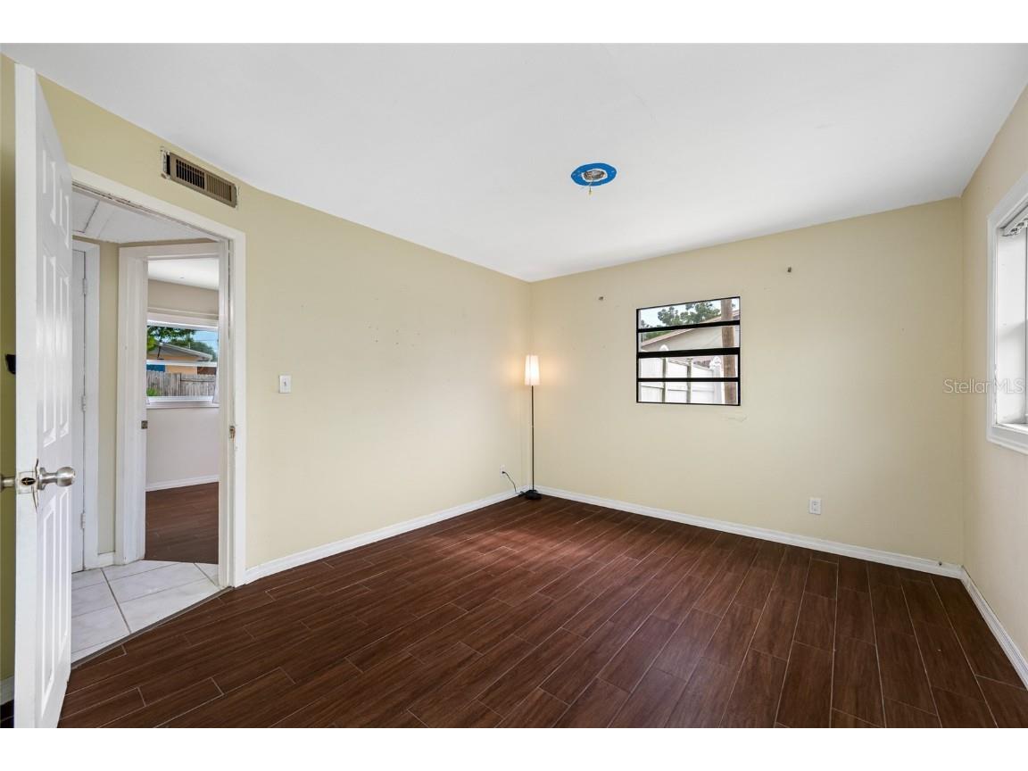 9493 55th Street N Pinellas Park FL 33782 TB8448361 image41