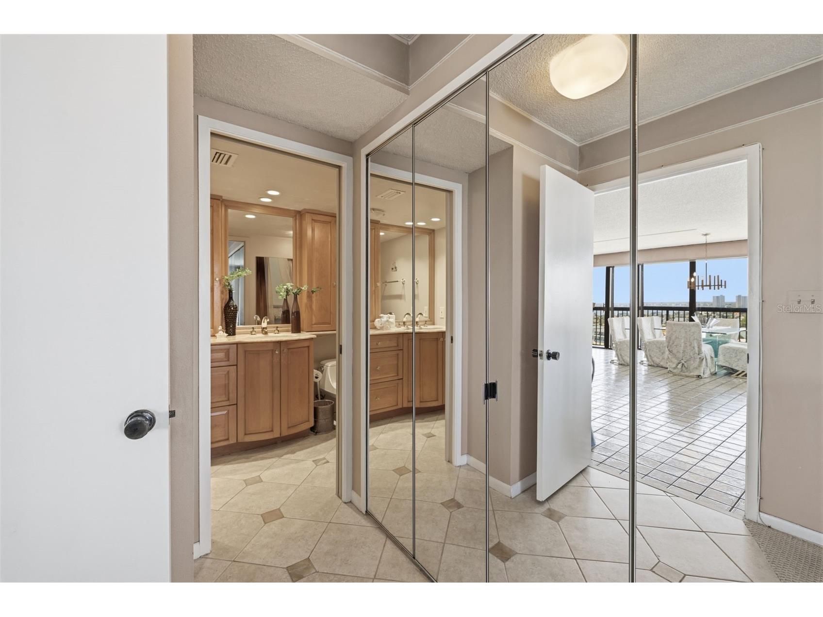 9495 Blind Pass Road #1208 Saint Pete Beach FL 33706 - INTRACOASTAL WATERWAY TB8492941 image15