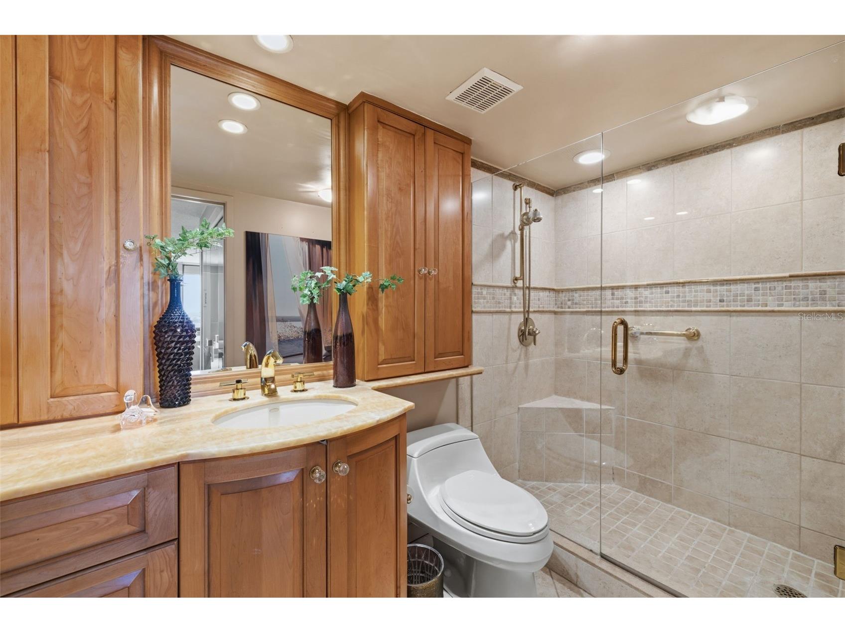9495 Blind Pass Road #1208 Saint Pete Beach FL 33706 - INTRACOASTAL WATERWAY TB8492941 image16
