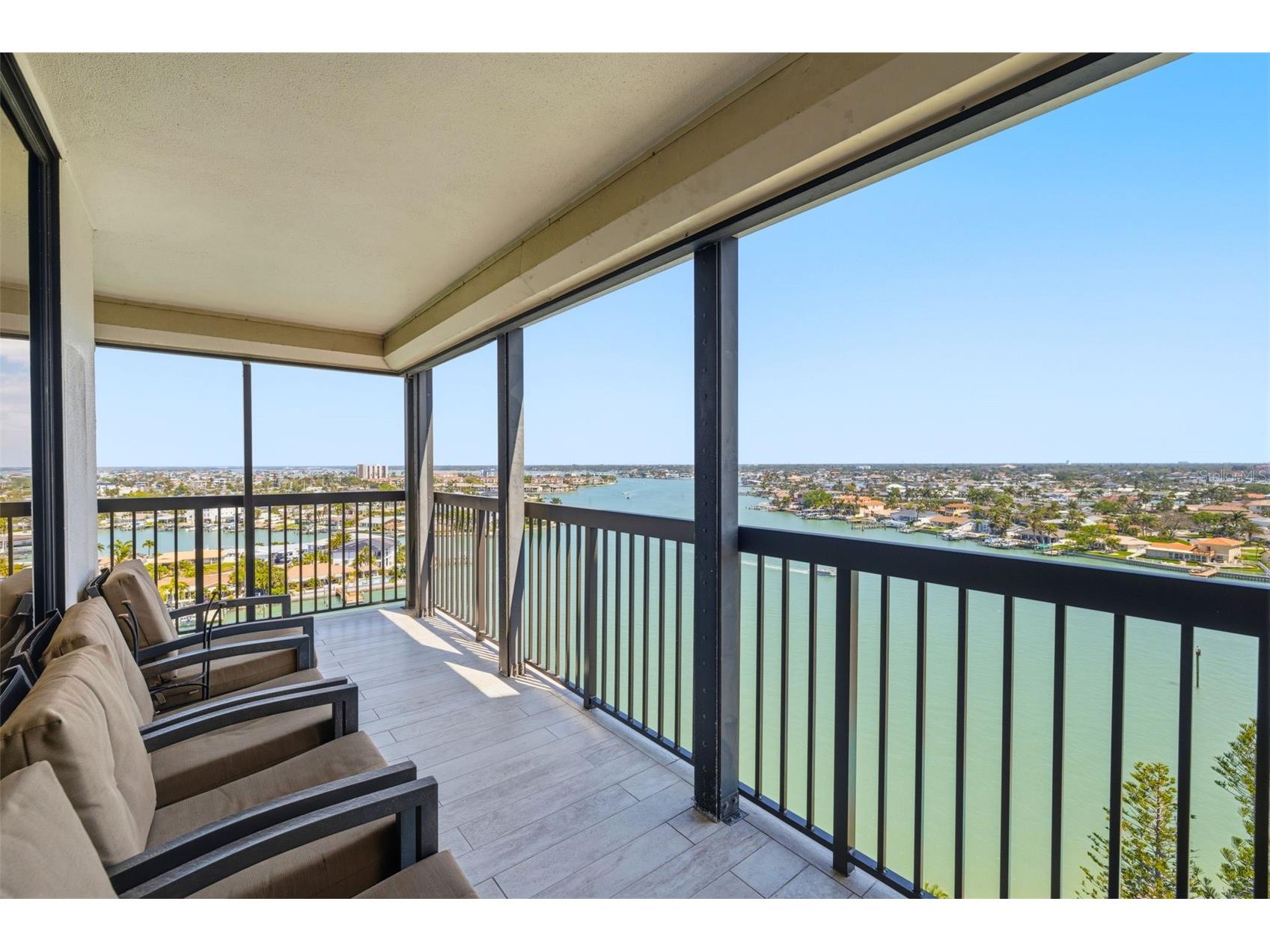 9495 Blind Pass Road #1208 Saint Pete Beach FL 33706 - INTRACOASTAL WATERWAY TB8492941 image2