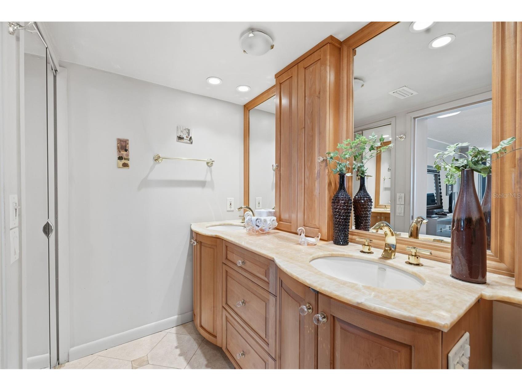 9495 Blind Pass Road #1208 Saint Pete Beach FL 33706 - INTRACOASTAL WATERWAY TB8492941 image29