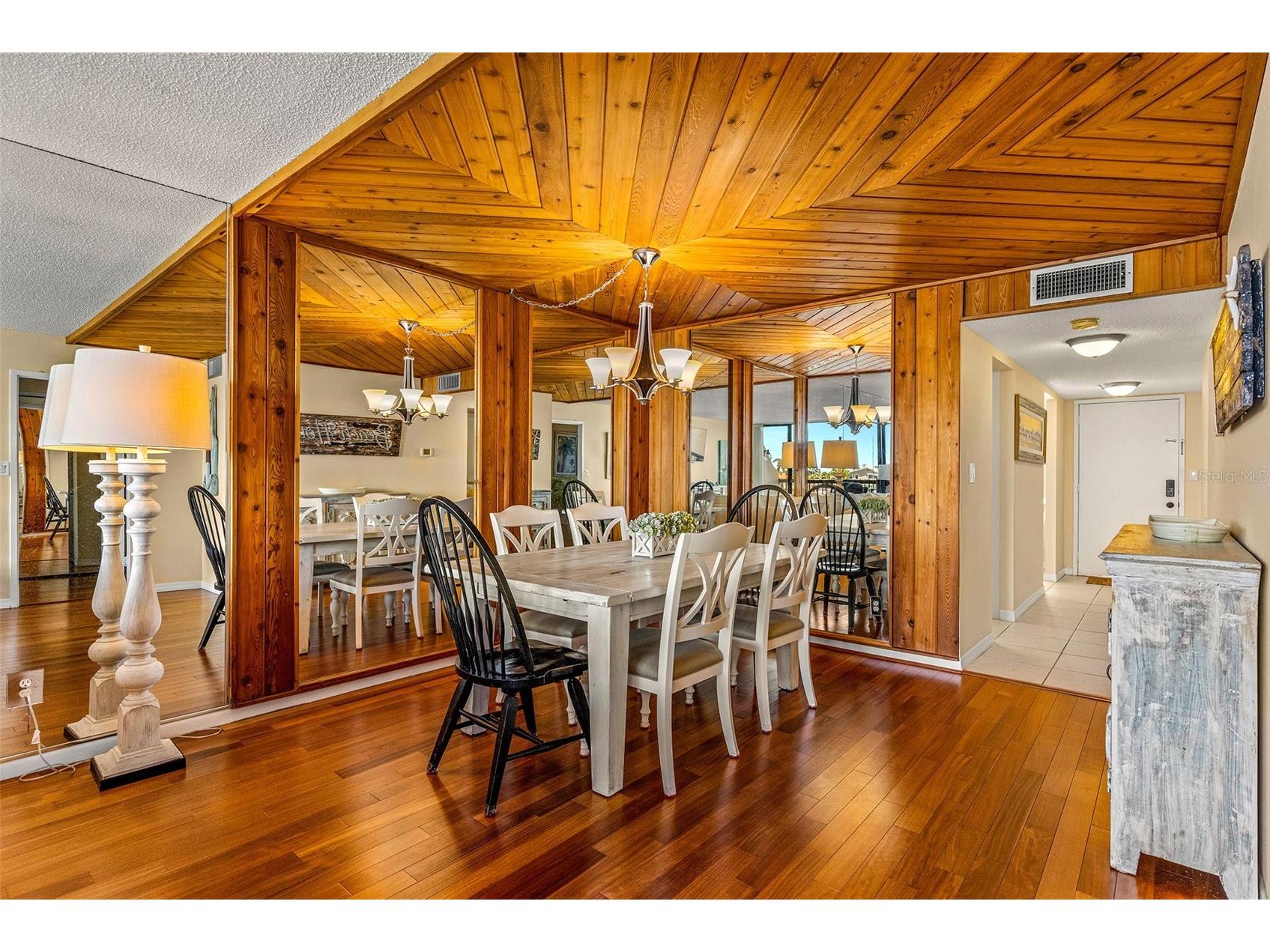 9495 Blind Pass Road #202 Saint Pete Beach FL 33706 - INTRACOASTAL WATERWAY TB8504479 image12