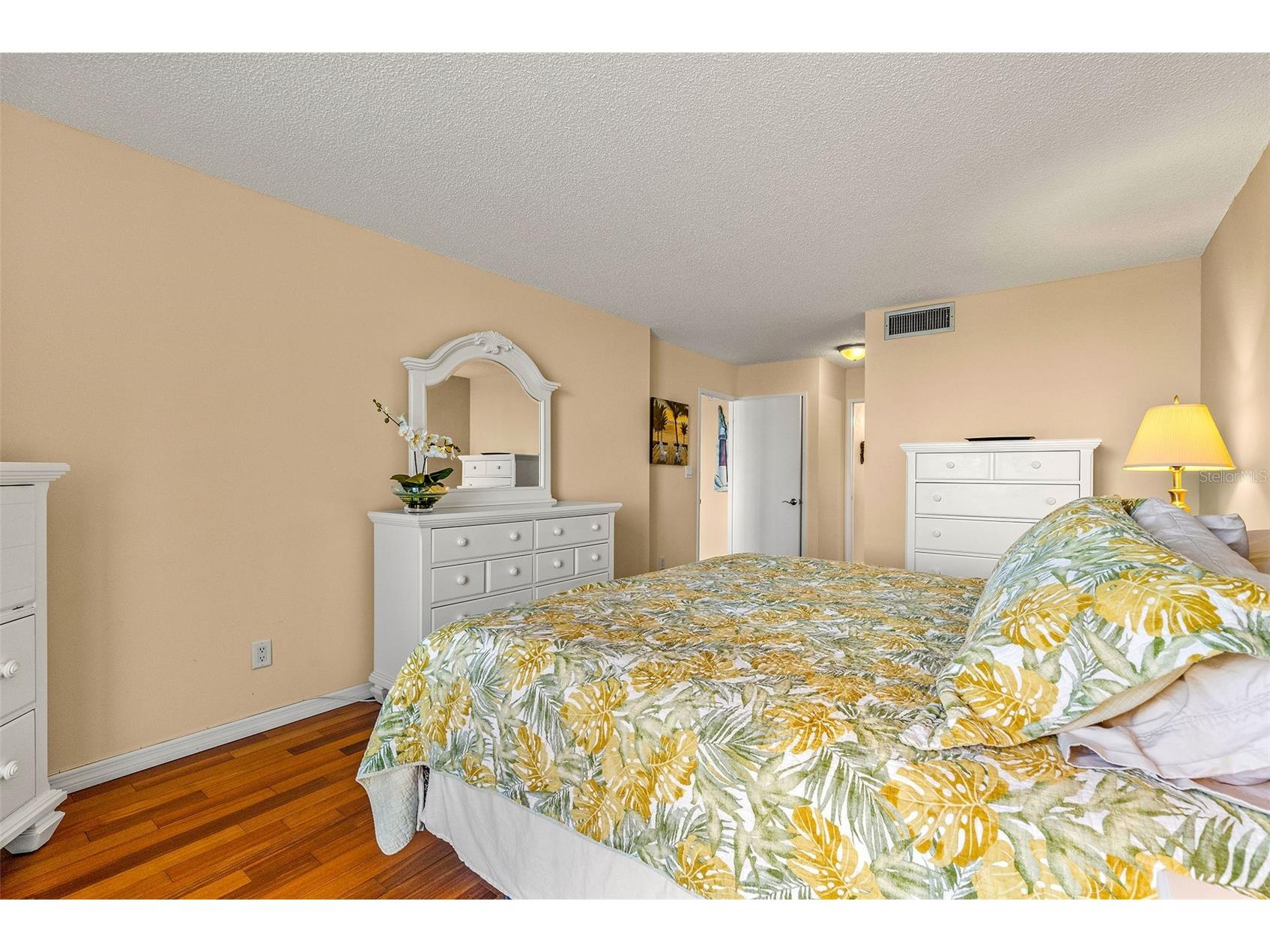 9495 Blind Pass Road #202 Saint Pete Beach FL 33706 - INTRACOASTAL WATERWAY TB8504479 image17