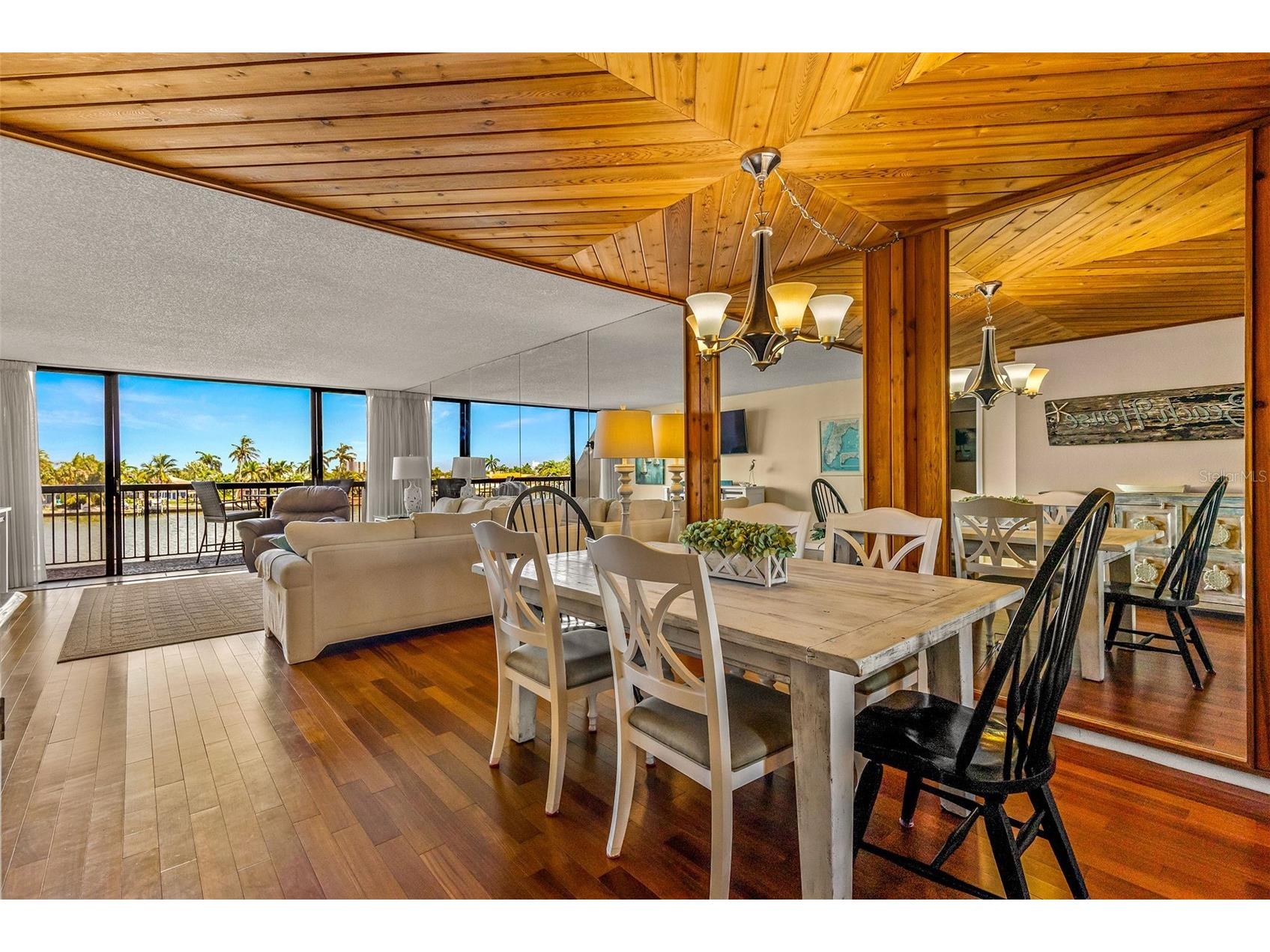 9495 Blind Pass Road #202 Saint Pete Beach FL 33706 - INTRACOASTAL WATERWAY TB8504479 image4