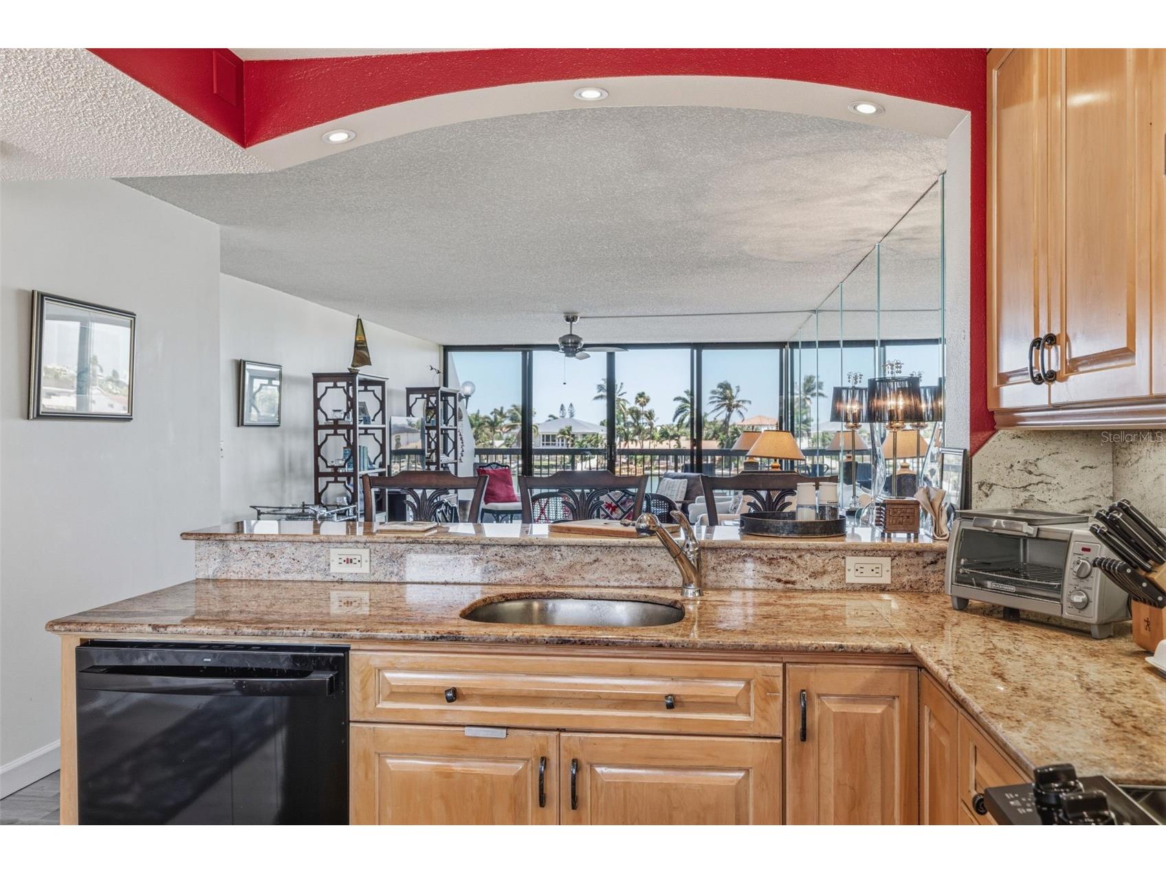 9495 Blind Pass Road #206 Saint Pete Beach FL 33706 - INTRACOASTAL WATERWAY TB8512301 image7