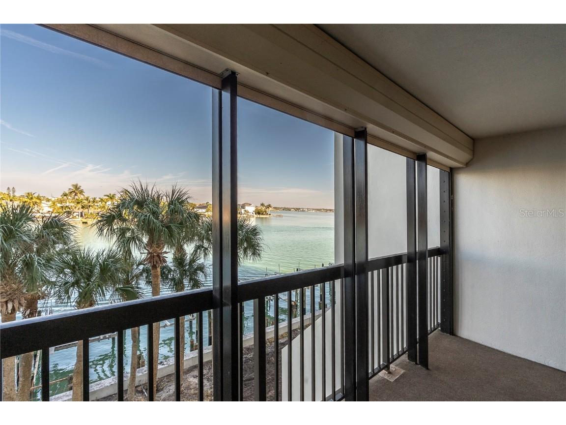 9495 Blind Pass Road #304 Saint Pete Beach FL 33706 - INTERCOASTAL WATERWAY TB8461916 image24