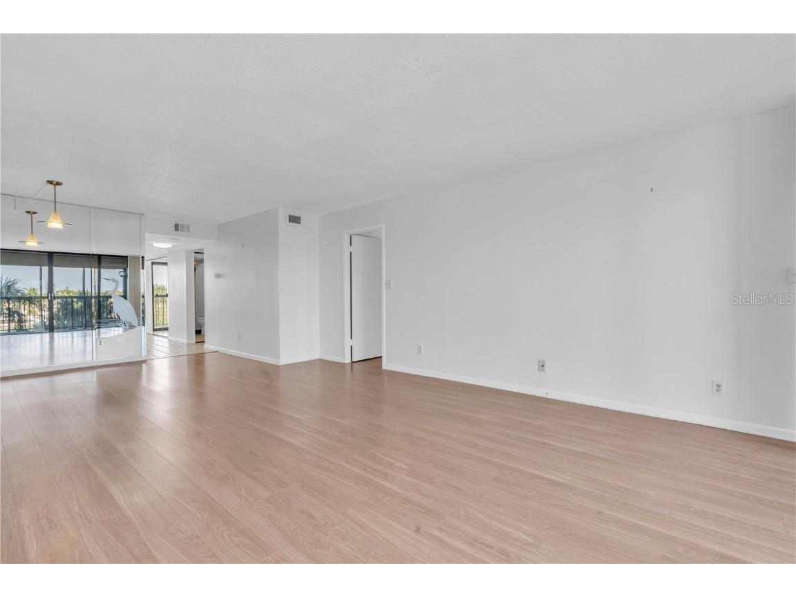 9495 Blind Pass Road #304 Saint Pete Beach FL 33706 - INTERCOASTAL WATERWAY TB8461916 image6