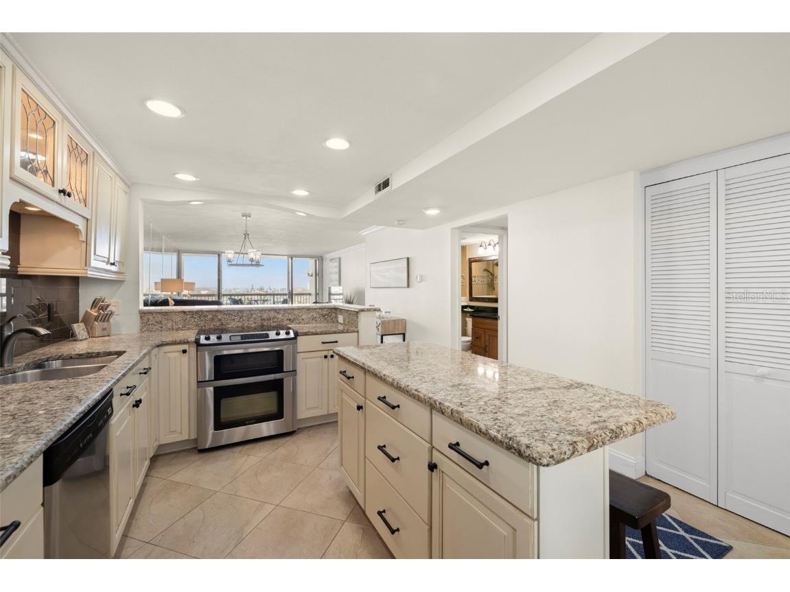 9495 Blind Pass Road #605 Saint Pete Beach FL 33706 - BOCA CIEGA BAY AND GULF TB8442995 image12