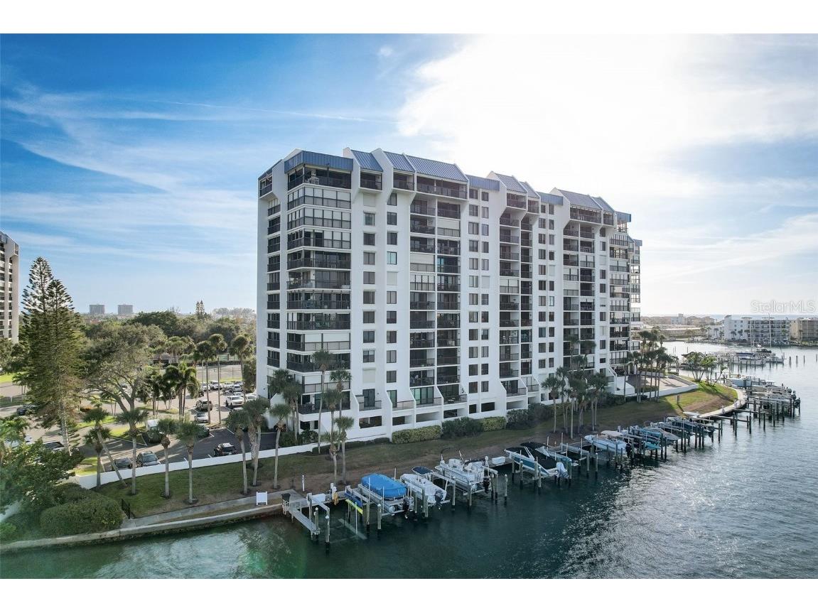 9495 Blind Pass Road #706 Saint Pete Beach FL 33706 - INTRACOASTAL WATERWAY TB8330304 image2