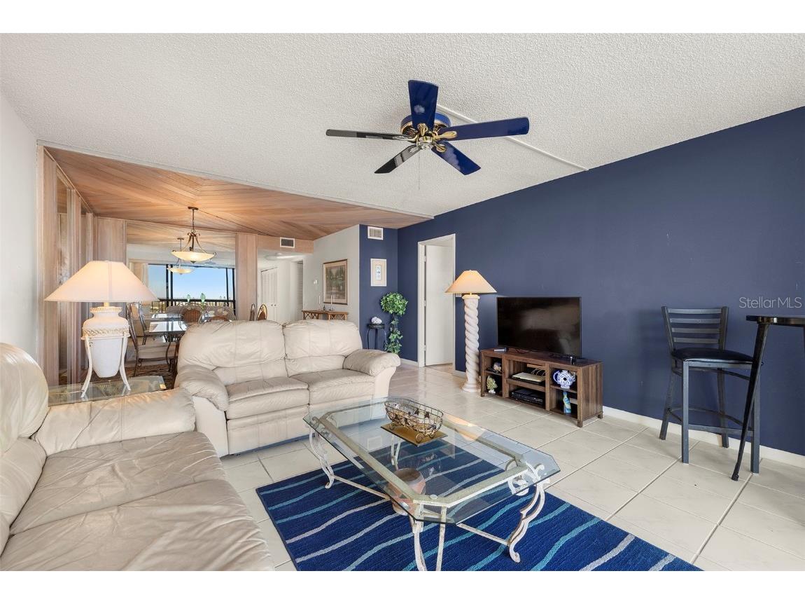 9495 Blind Pass Road #706 Saint Pete Beach FL 33706 - INTRACOASTAL WATERWAY TB8330304 image6