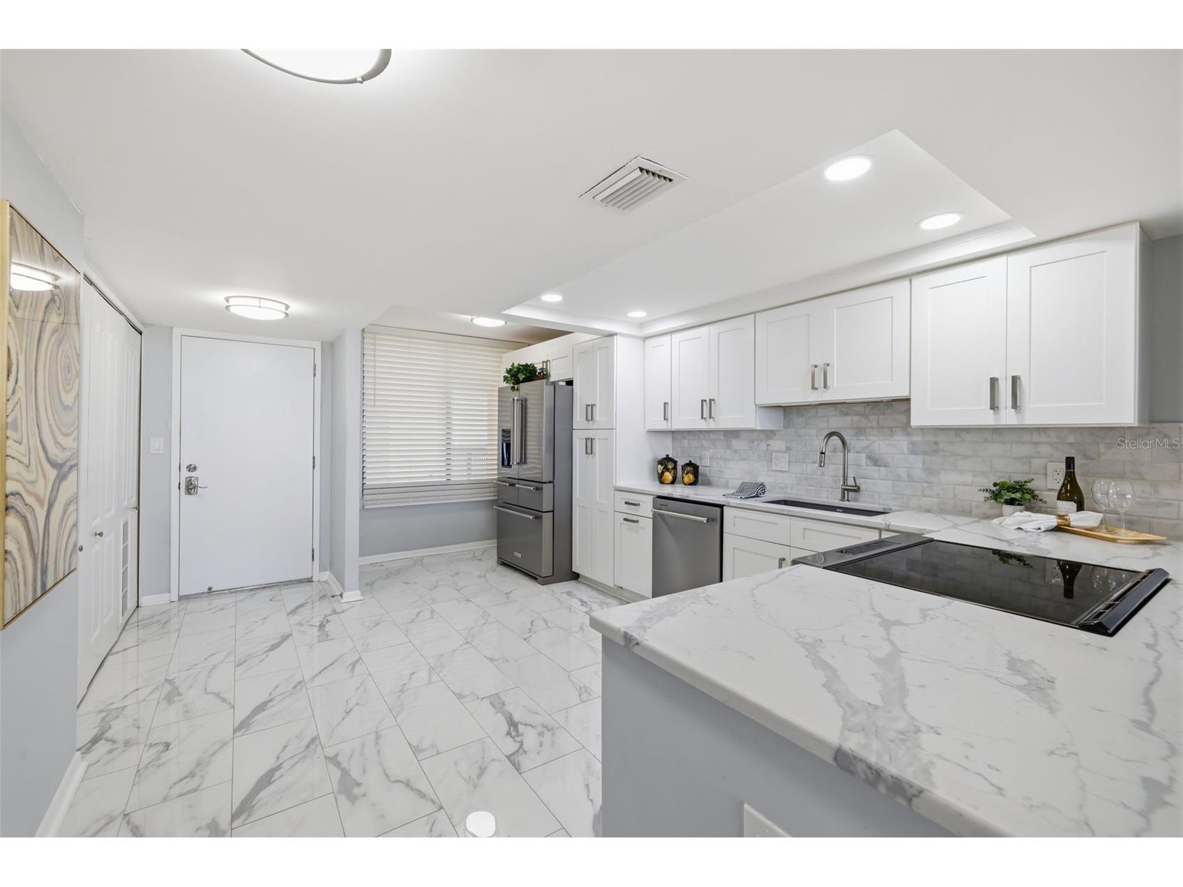 9495 Blind Pass Road #905 Saint Pete Beach FL 33706 - INTRACOASTAL WATERWAY TB8488506 image10