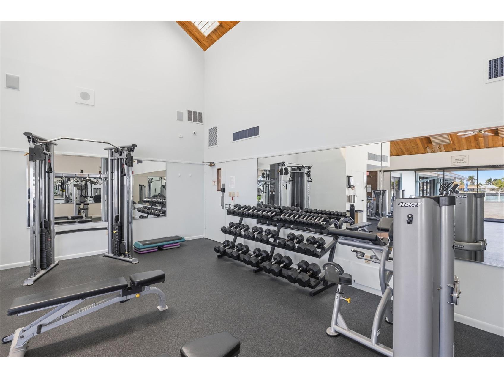 9495 Blind Pass Road #905 Saint Pete Beach FL 33706 - INTRACOASTAL WATERWAY TB8488506 image40