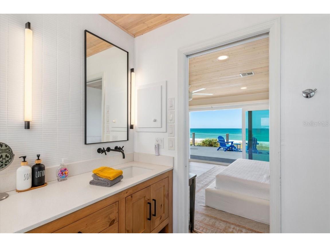 9498 Alborado Road Placida FL 33946 - GULF OF MEXICO D5915556 image31