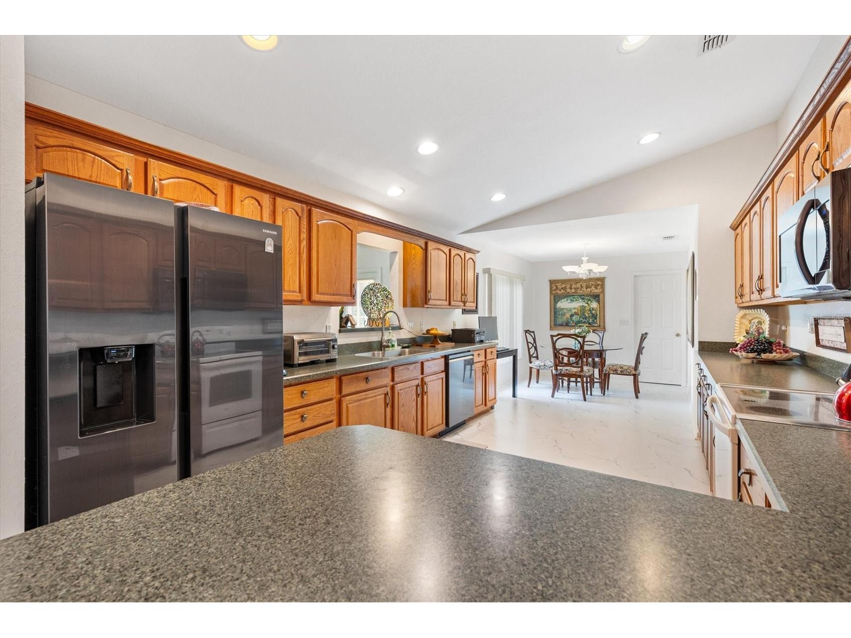 9498 SE 174th Loop Summerfield FL 34491 OM725767 image10