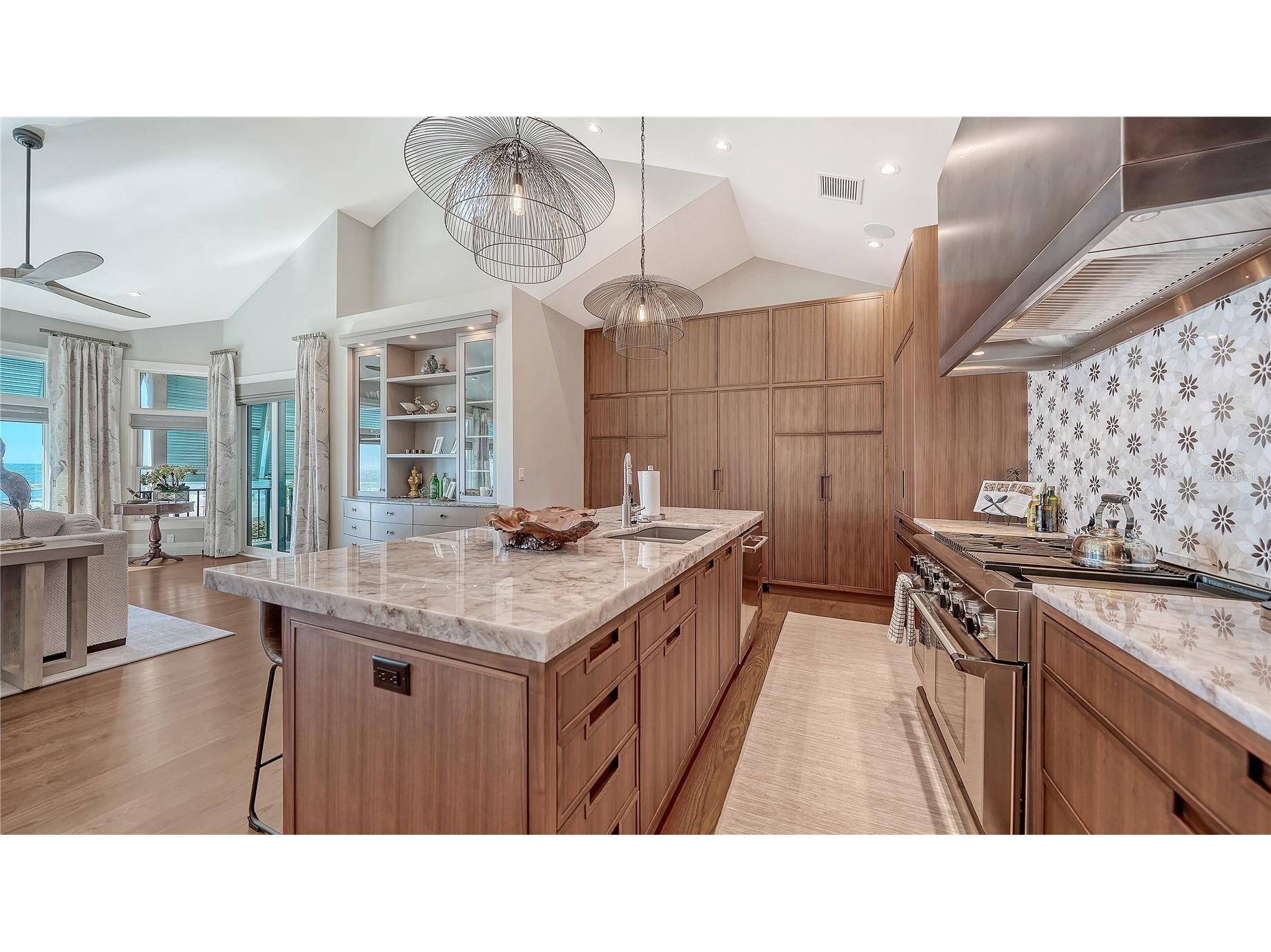 95 52nd Street Holmes Beach FL 34217 - GULF OF MEXICO A4680380 image15