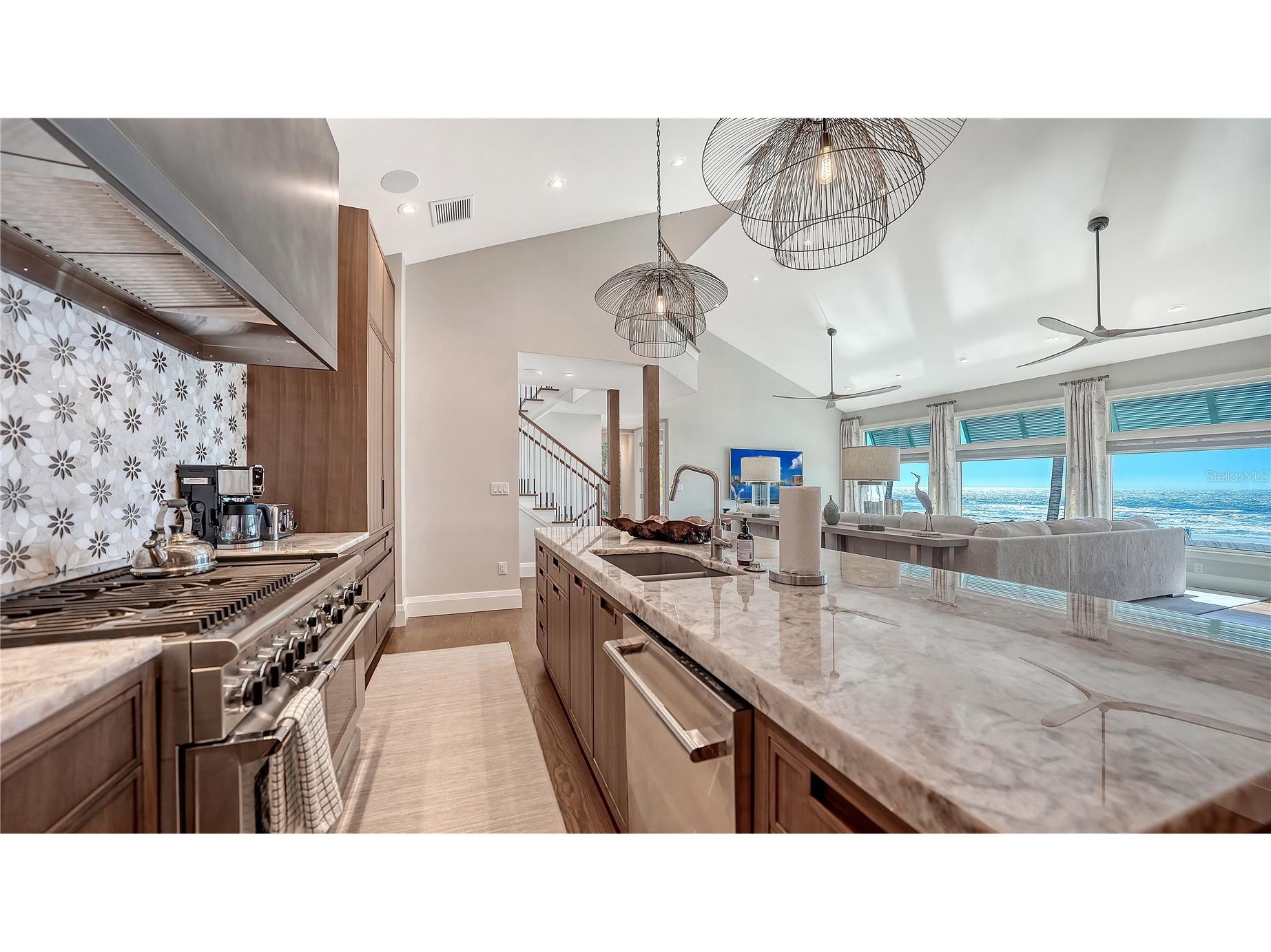 95 52nd Street Holmes Beach FL 34217 - GULF OF MEXICO A4680380 image16