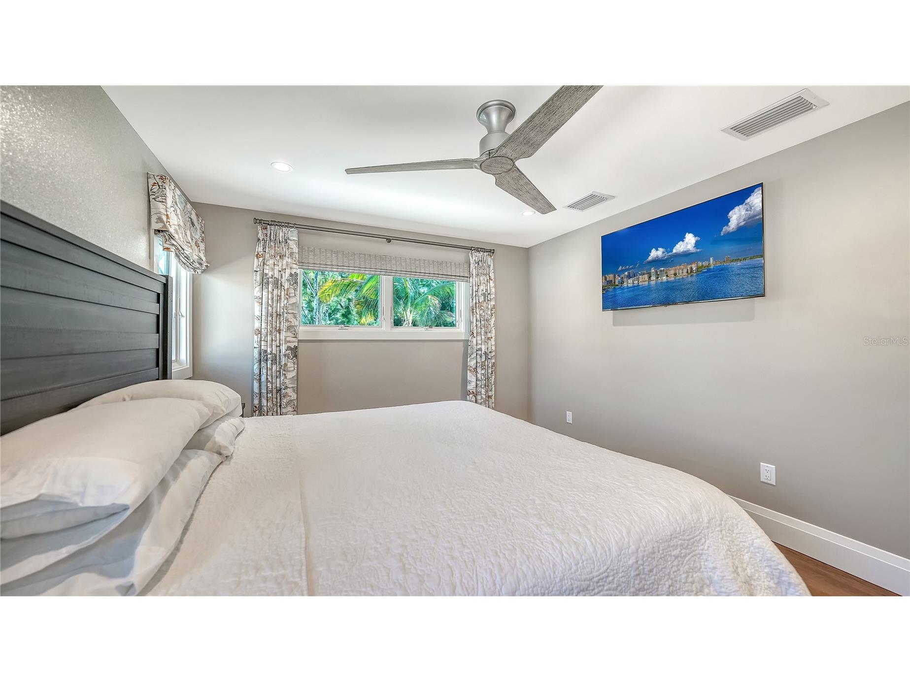 95 52nd Street Holmes Beach FL 34217 - GULF OF MEXICO A4680380 image40