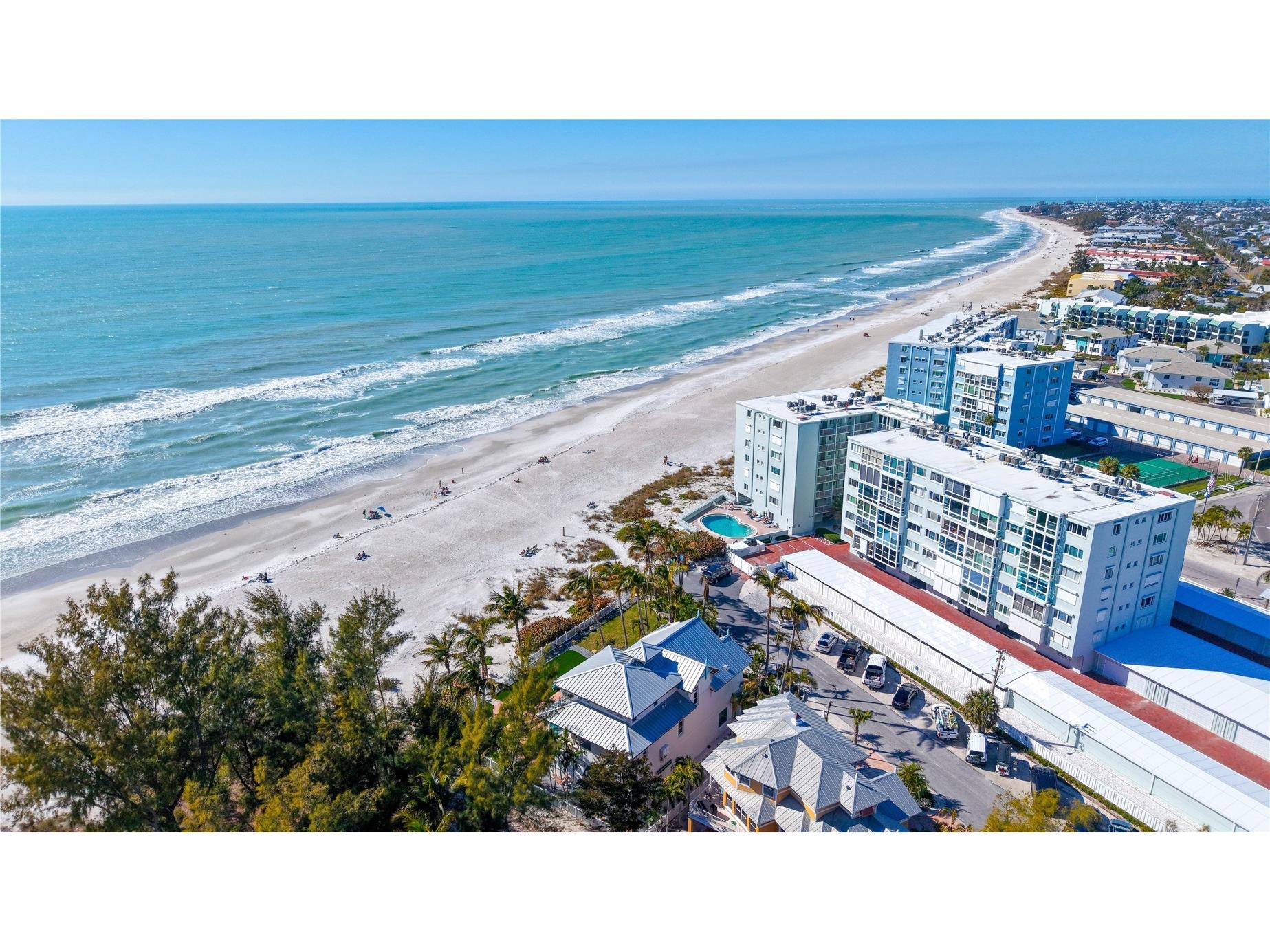 95 52nd Street Holmes Beach FL 34217 - GULF OF MEXICO A4680380 image73