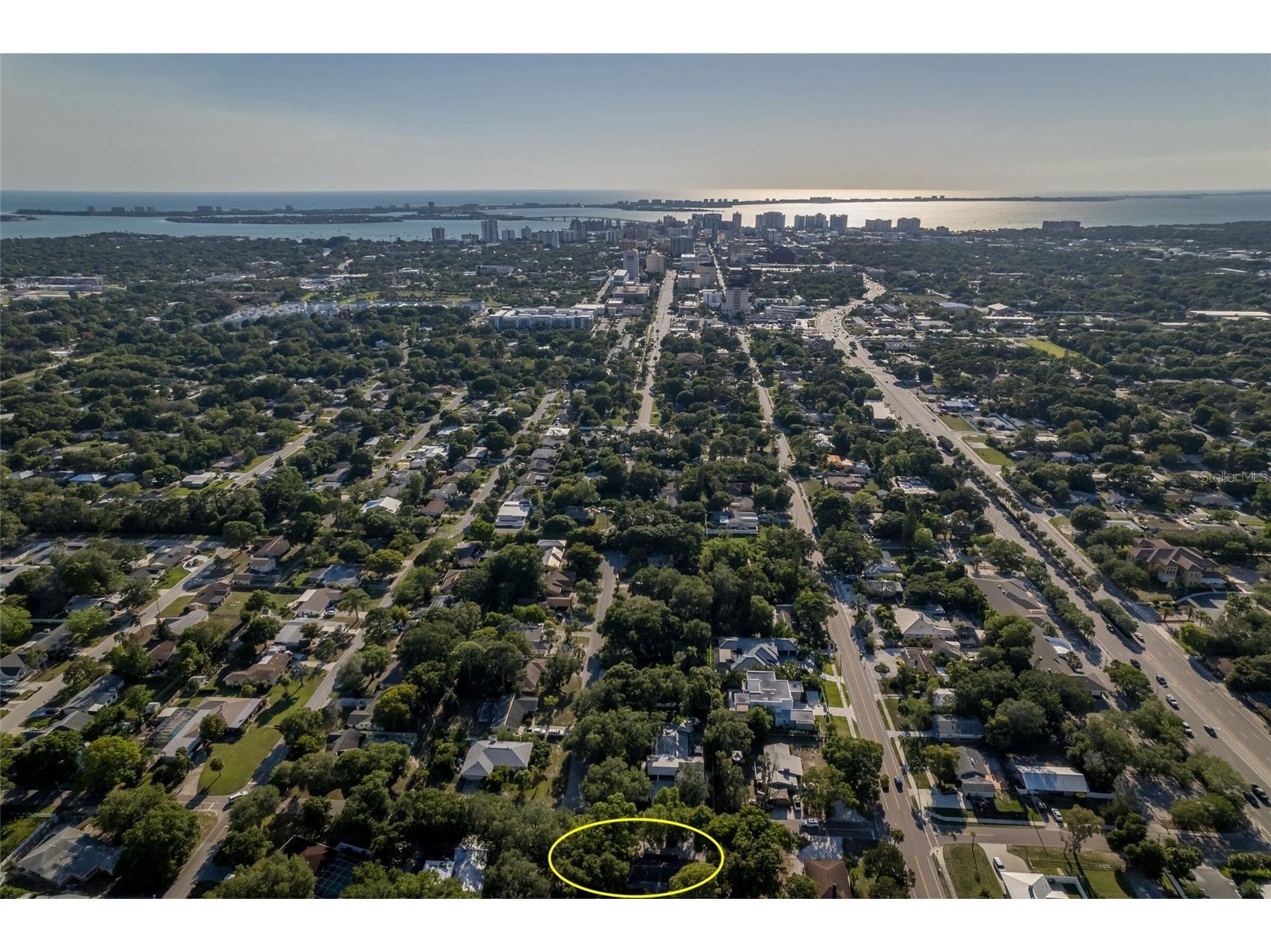 95 S Briggs Avenue Sarasota FL 34237 A4678771 image3