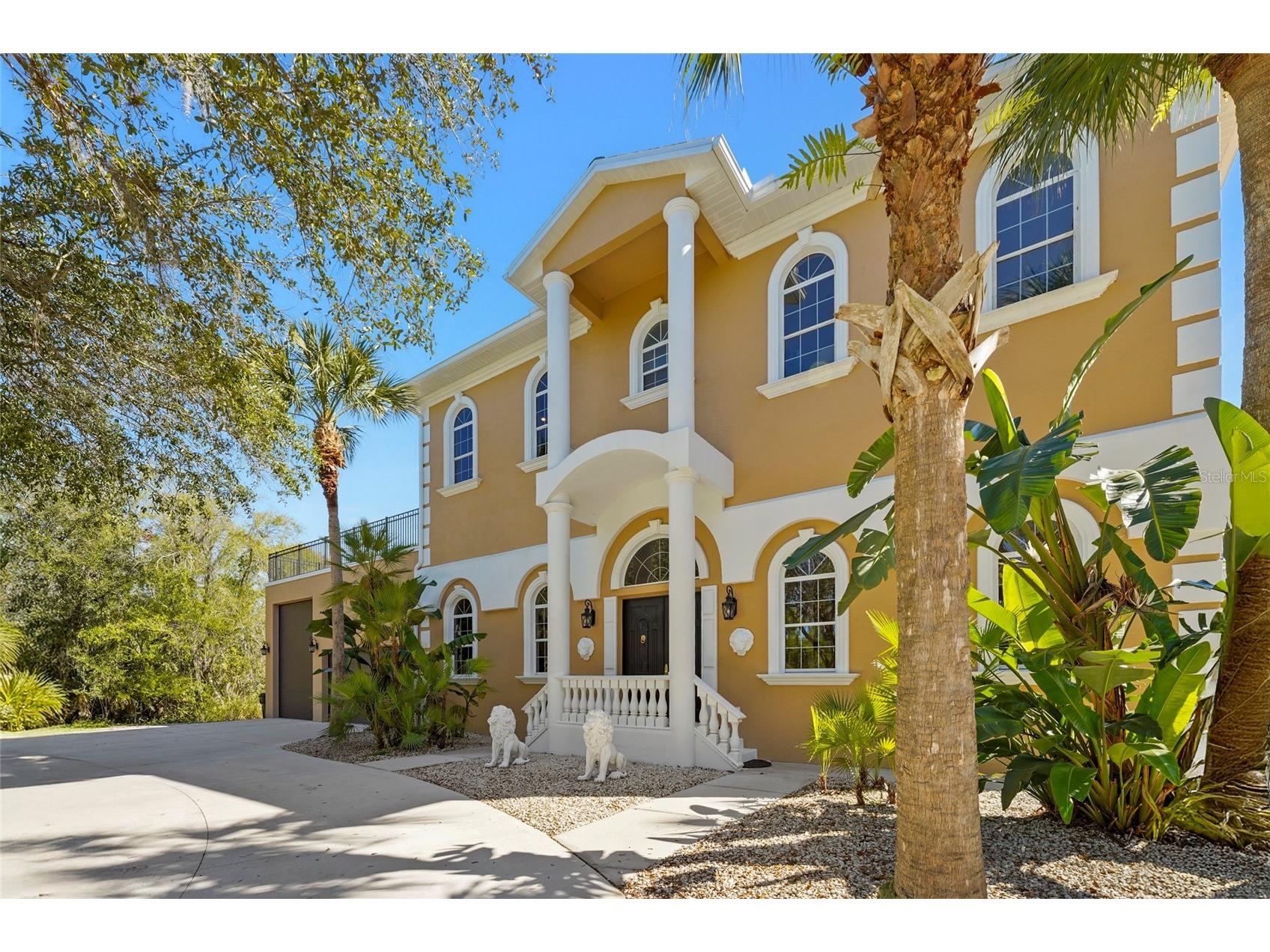 95 Vic Edwards Road Sarasota FL 34240 A4677155 image1