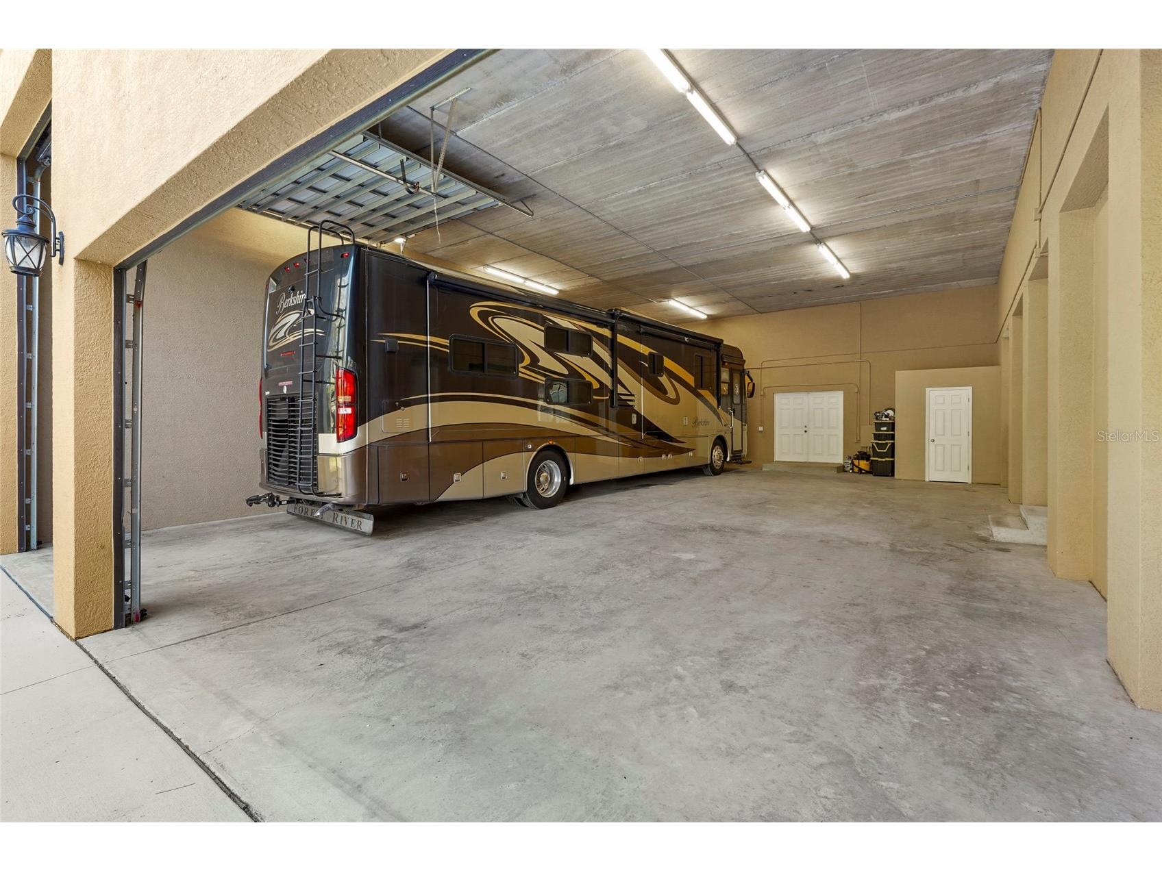 95 Vic Edwards Road Sarasota FL 34240 A4677155 image20