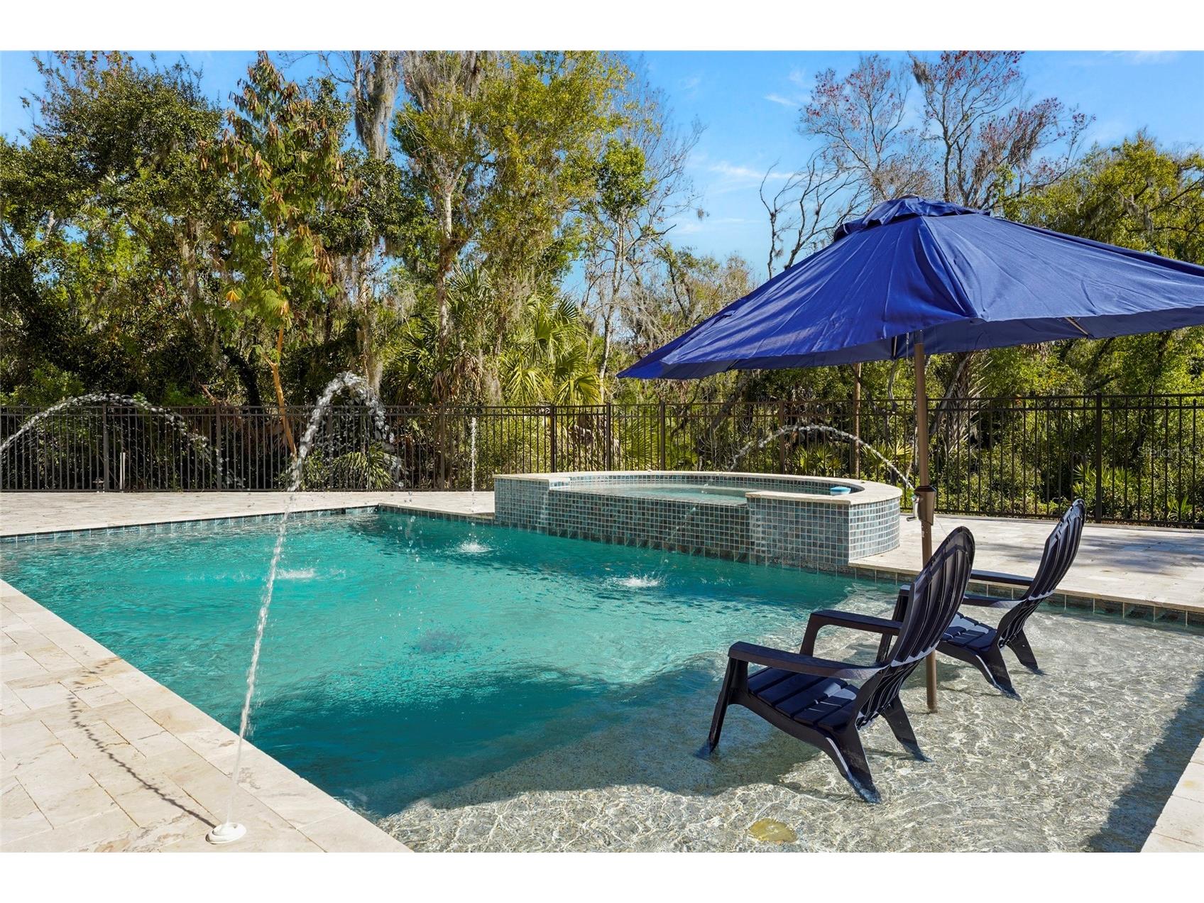 95 Vic Edwards Road Sarasota FL 34240 A4677155 image5