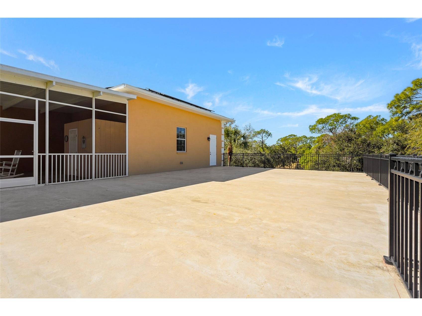 95 Vic Edwards Road Sarasota FL 34240 A4677155 image62