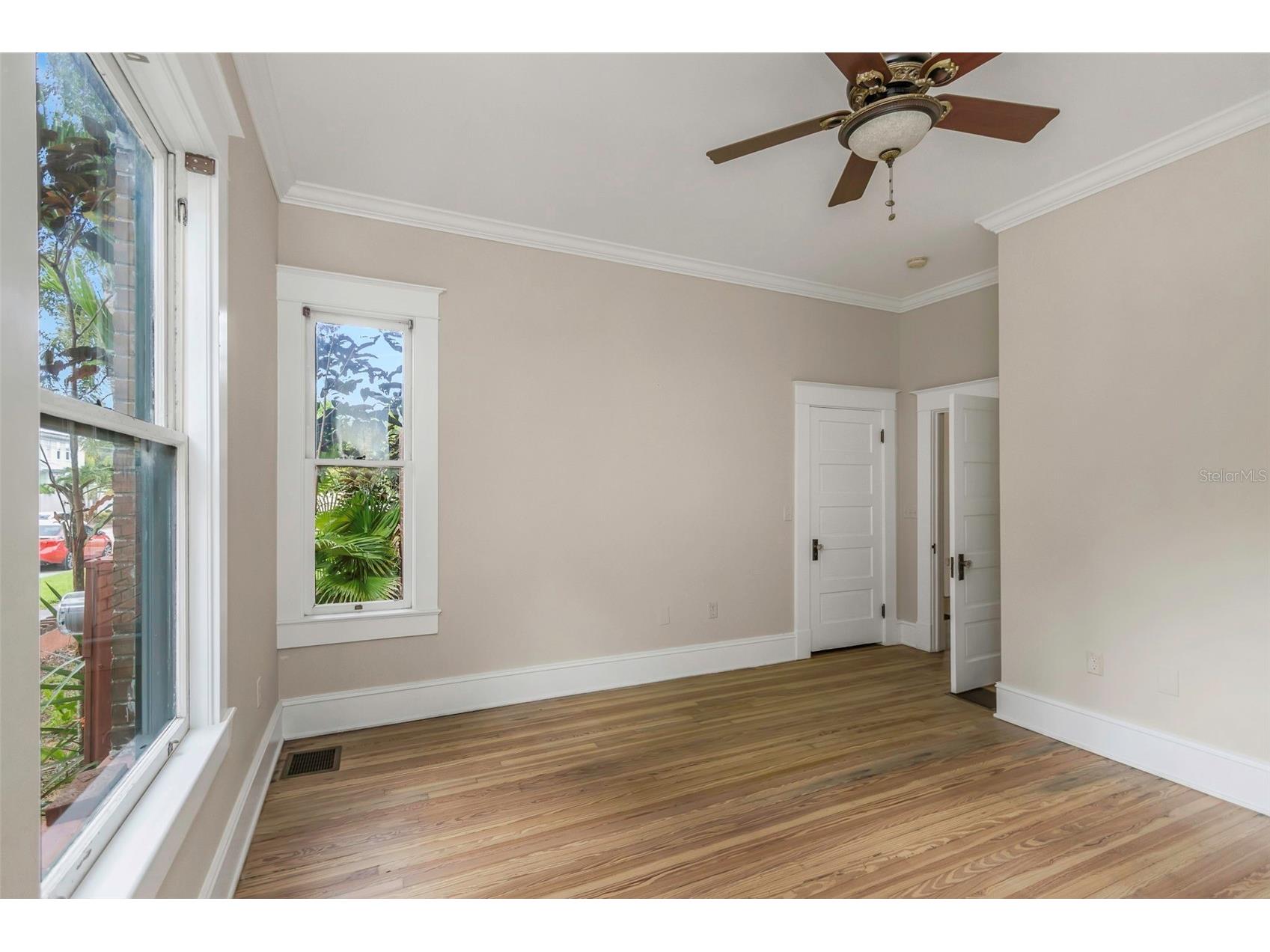 950 12th Street N Saint Petersburg FL 33705 TB8407200 image28