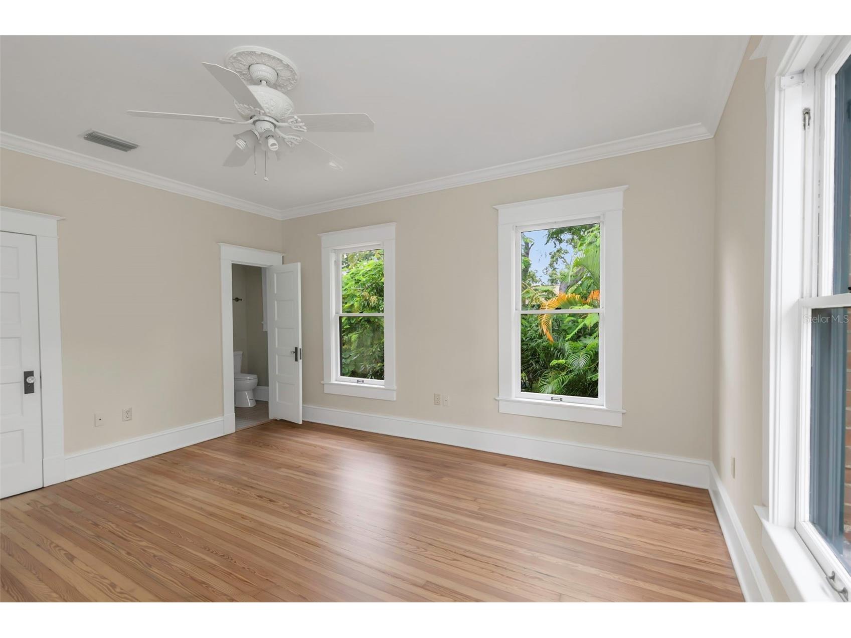 950 12th Street N Saint Petersburg FL 33705 TB8407200 image43